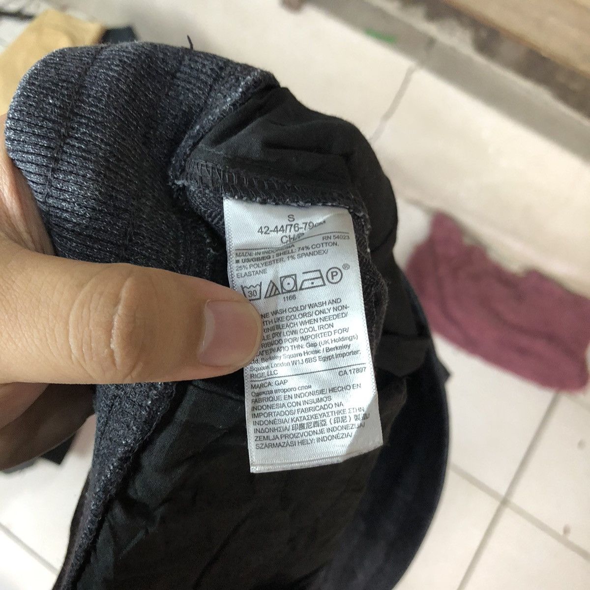 Gap Gap Black jogger Pants vintage #4639 Size US 30 / EU 46 - 15 Thumbnail