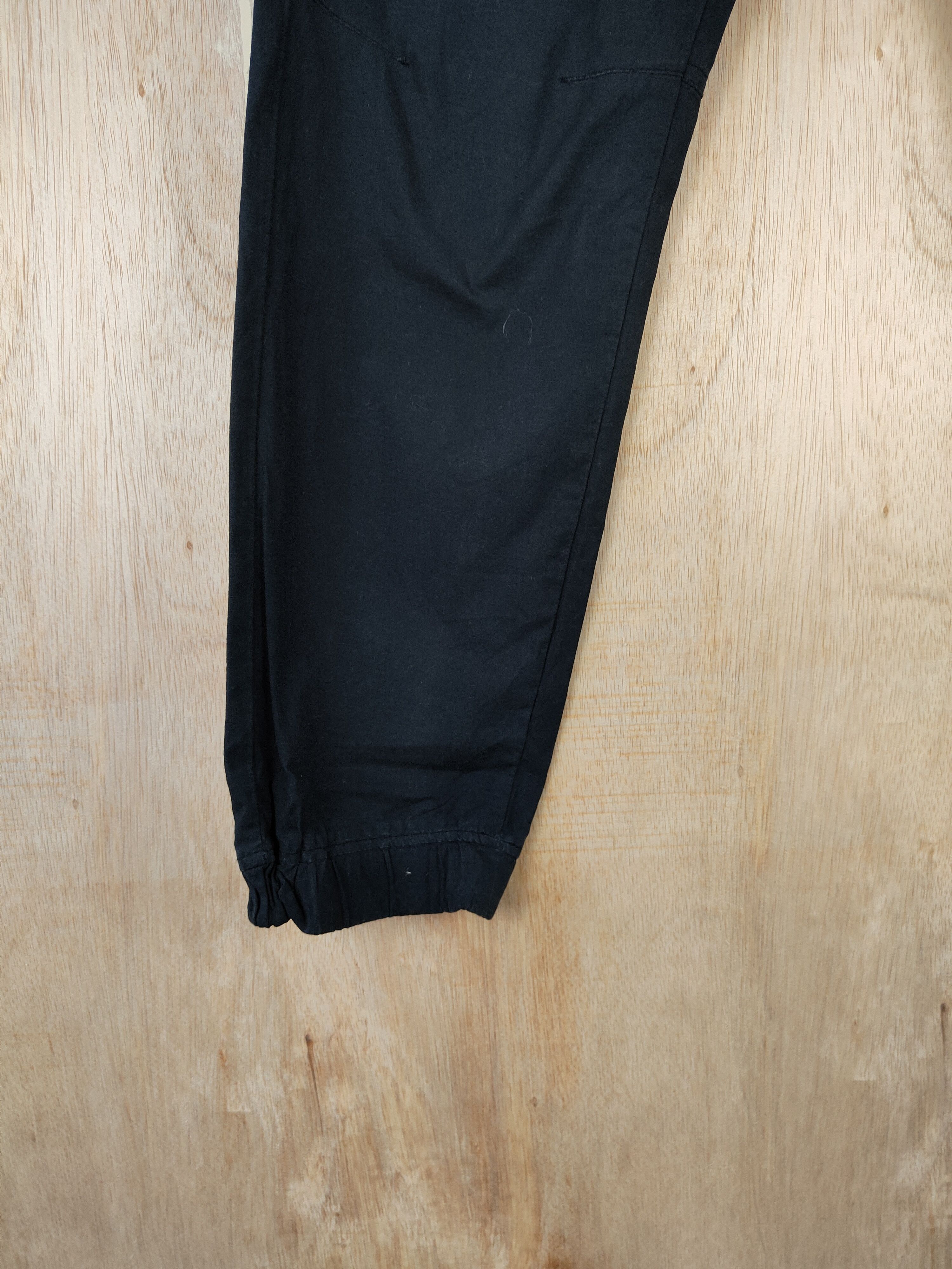 Japanese Brand × Uniqlo Uniqlo Blue multipocket jogger Black Pant #4403 Size US 30 / EU 46 - 6 Thumbnail