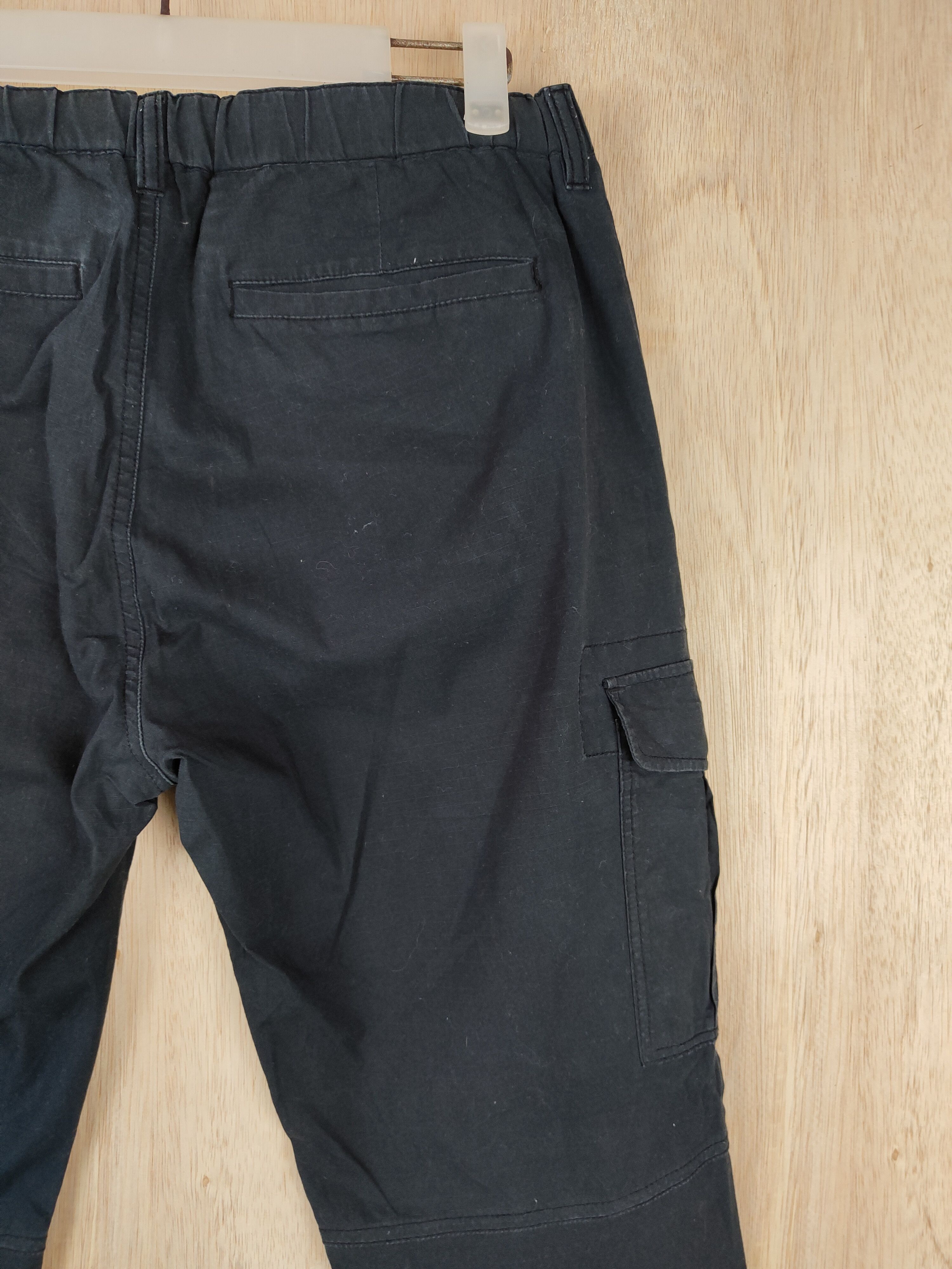 Japanese Brand × Uniqlo Uniqlo Blue multipocket jogger Black Pant #4403 Size US 30 / EU 46 - 11 Thumbnail