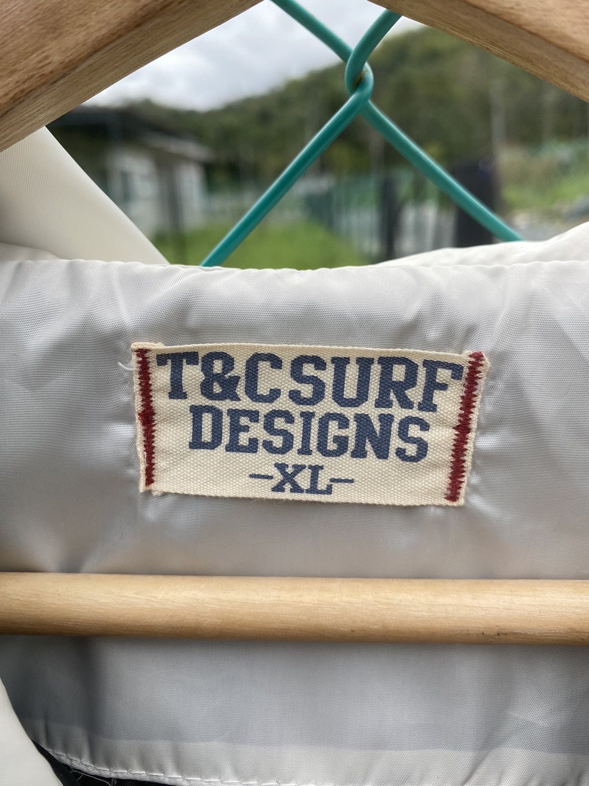 Japanese Brand ⚡️Rare⚡️ Vintage T&C Surf Design Puffer Jacket Size US XL / EU 56 / 4 - 10 Thumbnail