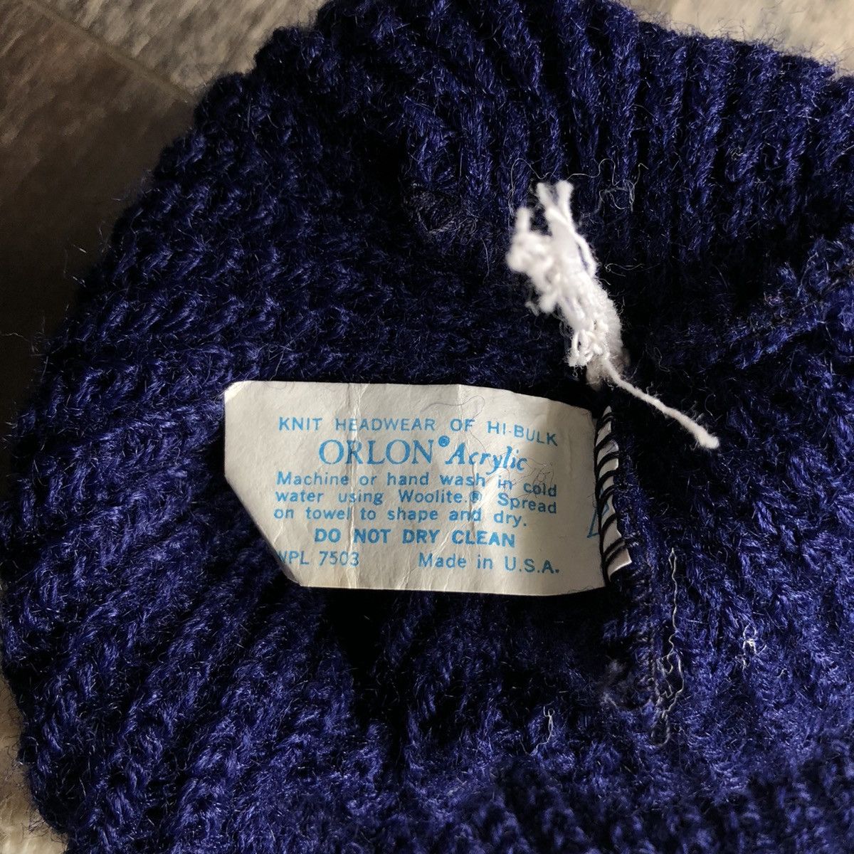 Vintage Vintage 1980s The Smurfs Logo Beanie Pom Hat Orlon Acrylic Size ONE SIZE - 4 Thumbnail