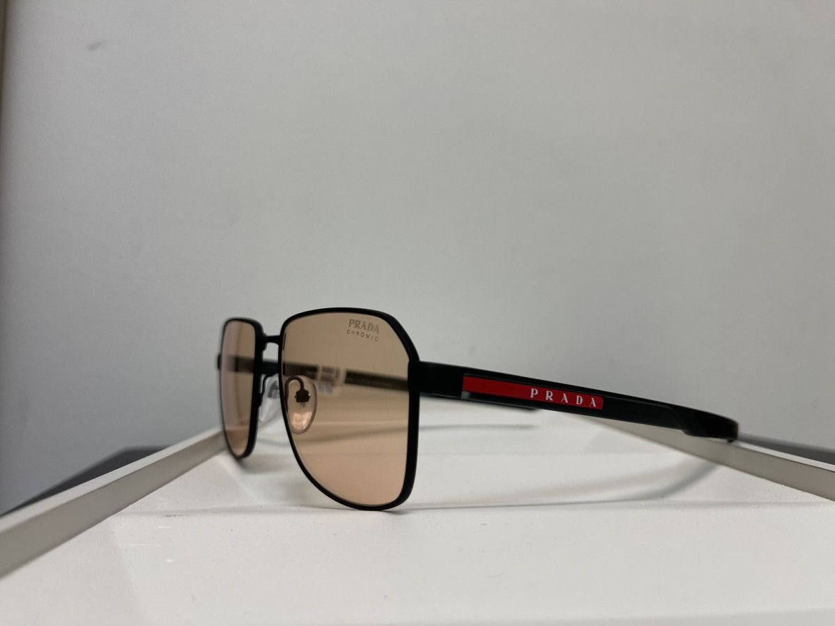 Prada × Vintage NEW Prada SPS54W Photochromic Lenses Sunglasses Size ONE SIZE - 2 Thumbnail
