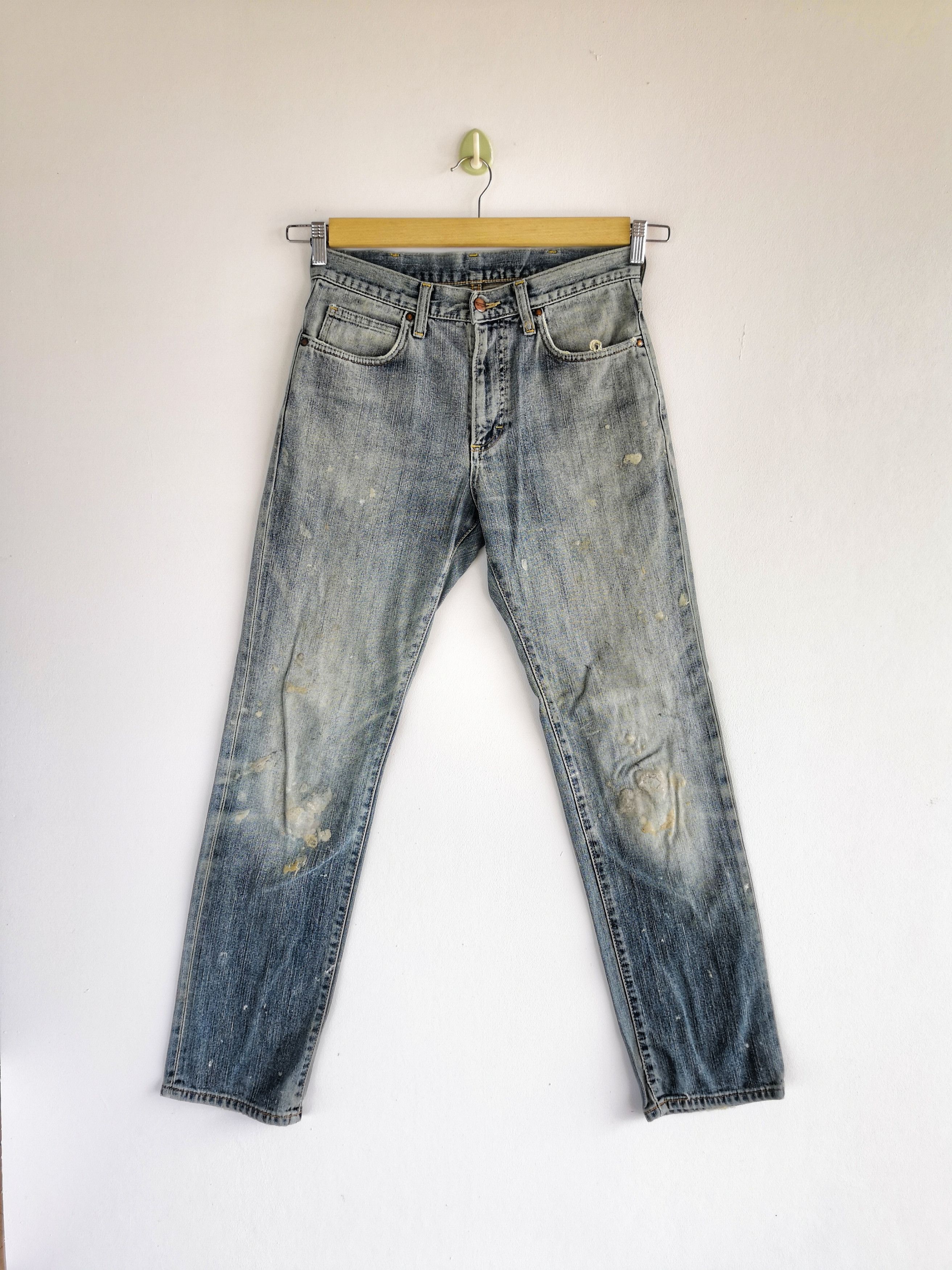 Wrangler Vintage Wrangler Light Wash Jeans Wrangler Distressed Denim Size US 30 / EU 46 - 1 Thumbnail
