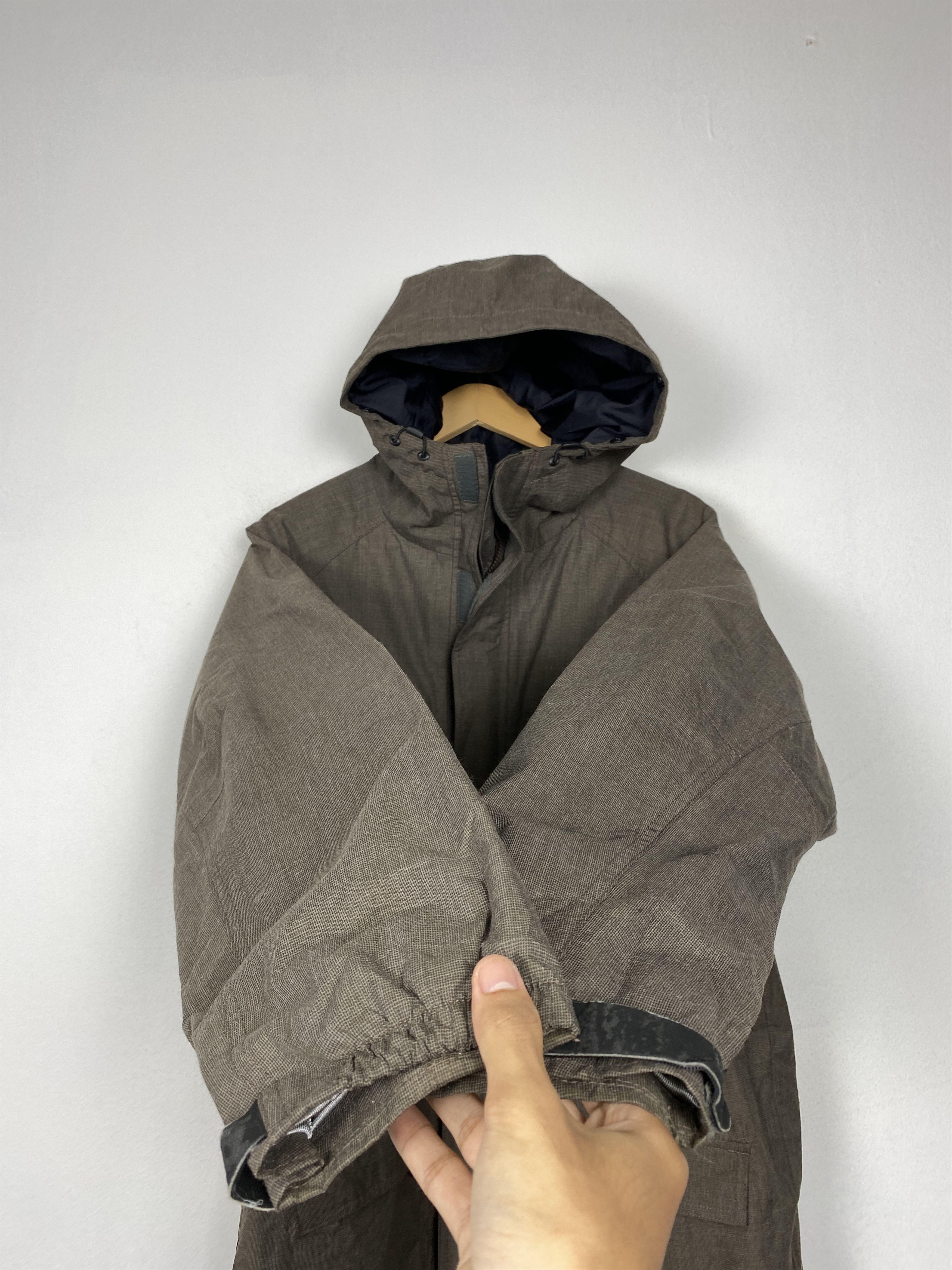 Columbia Vintage COLUMBIA Multi Pocket Hoodie Parka Jacket Size US M / EU 48-50 / 2 - 5 Thumbnail