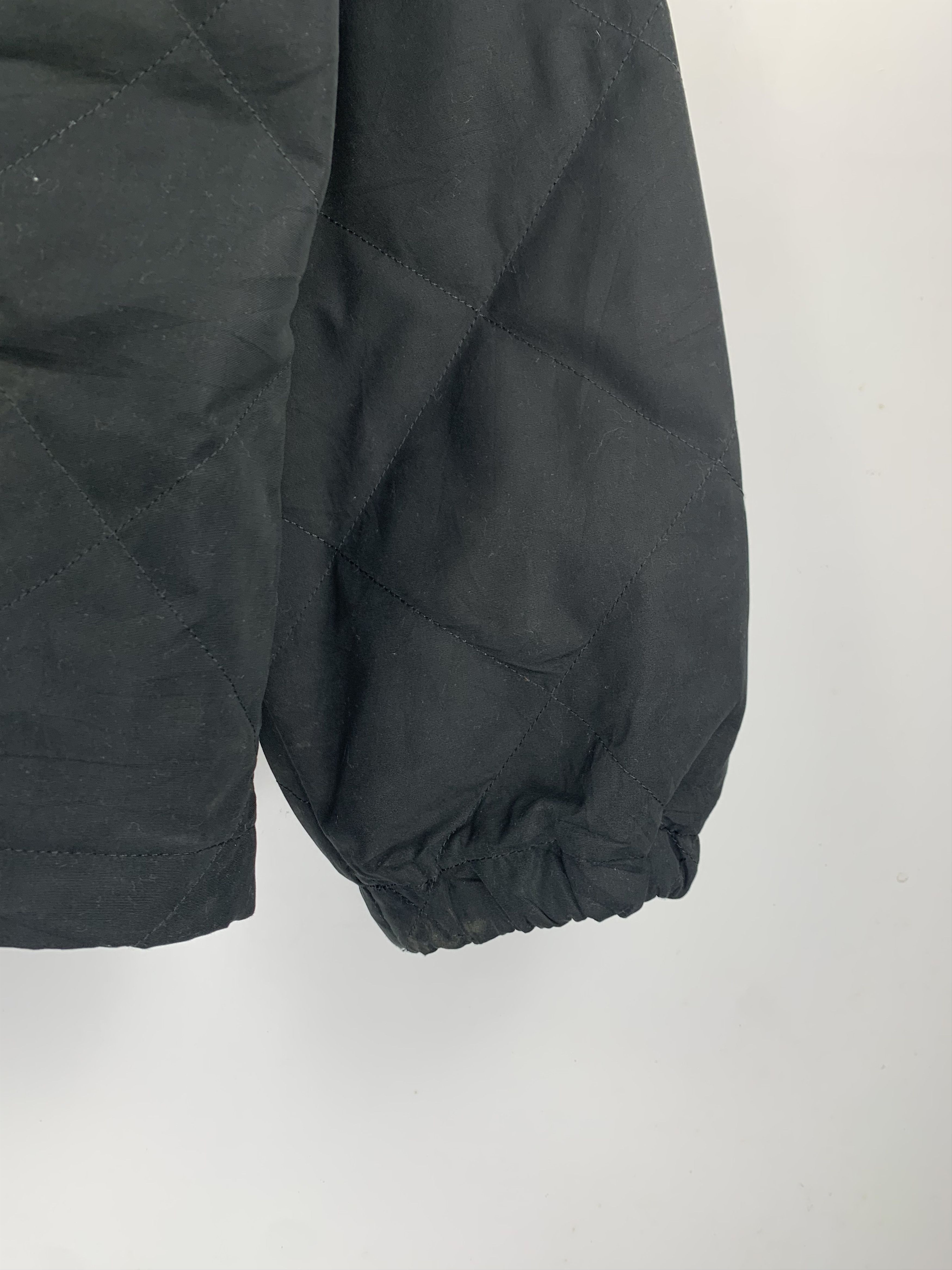 JW Anderson × Uniqlo Vintage JW Anderson x Uniqlo Quilted Black Snap Jacket Size US L / EU 52-54 / 3 - 6 Thumbnail