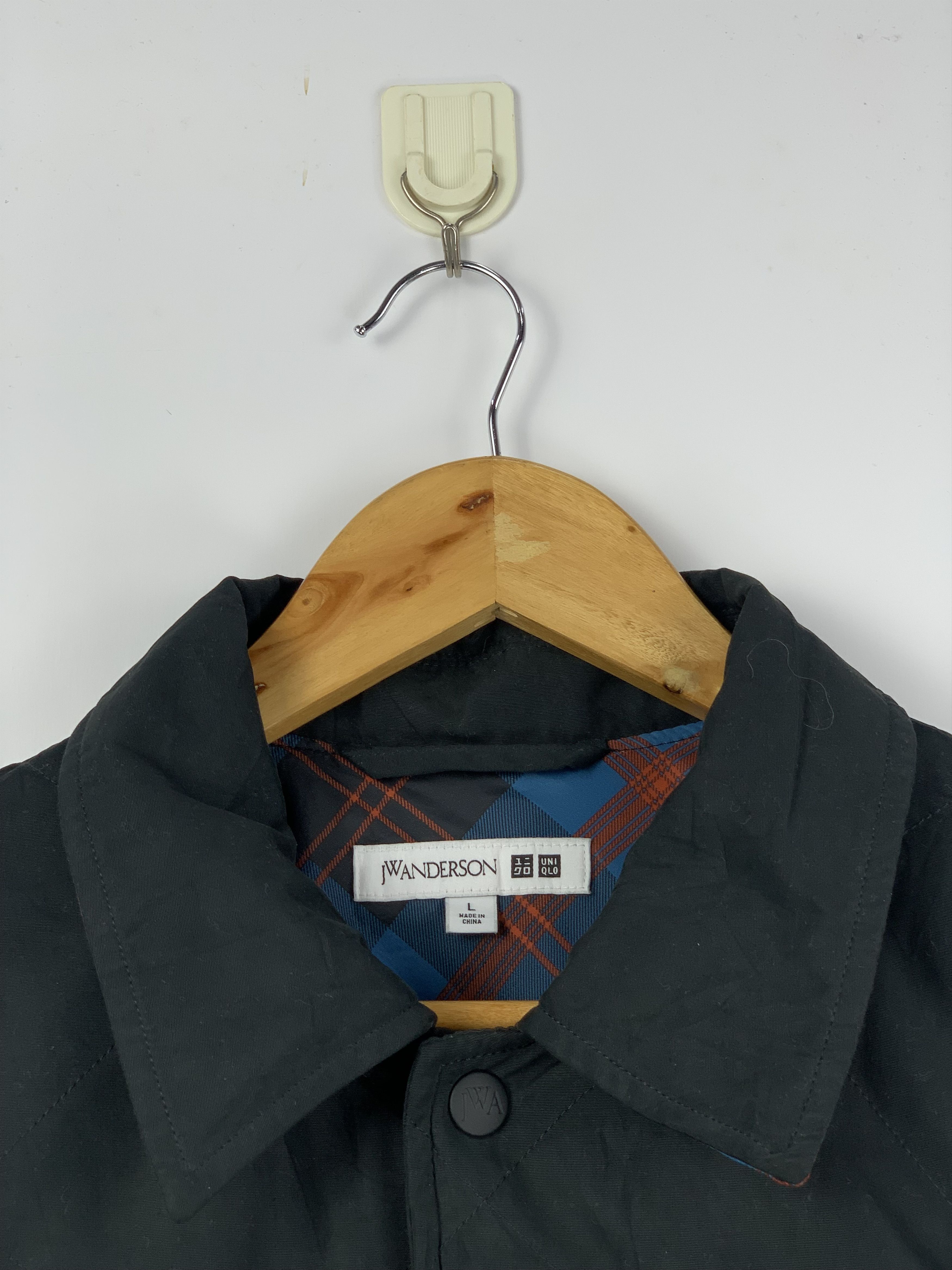 JW Anderson × Uniqlo Vintage JW Anderson x Uniqlo Quilted Black Snap Jacket Size US L / EU 52-54 / 3 - 2 Thumbnail