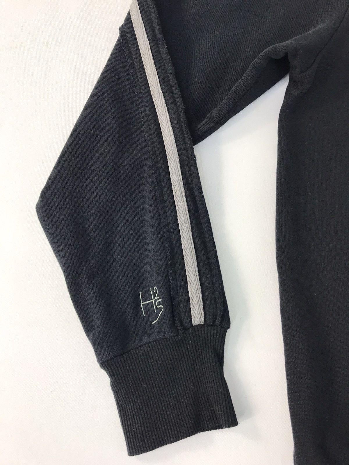 Japanese Brand Sweatshirt Hoodie Hydrogen Sportwear Big Logo Skull Design Size US M / EU 48-50 / 2 - 9 Thumbnail