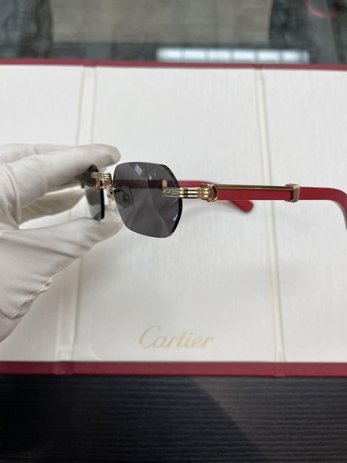 image of Cartier Red Woods Sunglasses 2023 Noble Collection in Gold, Men's