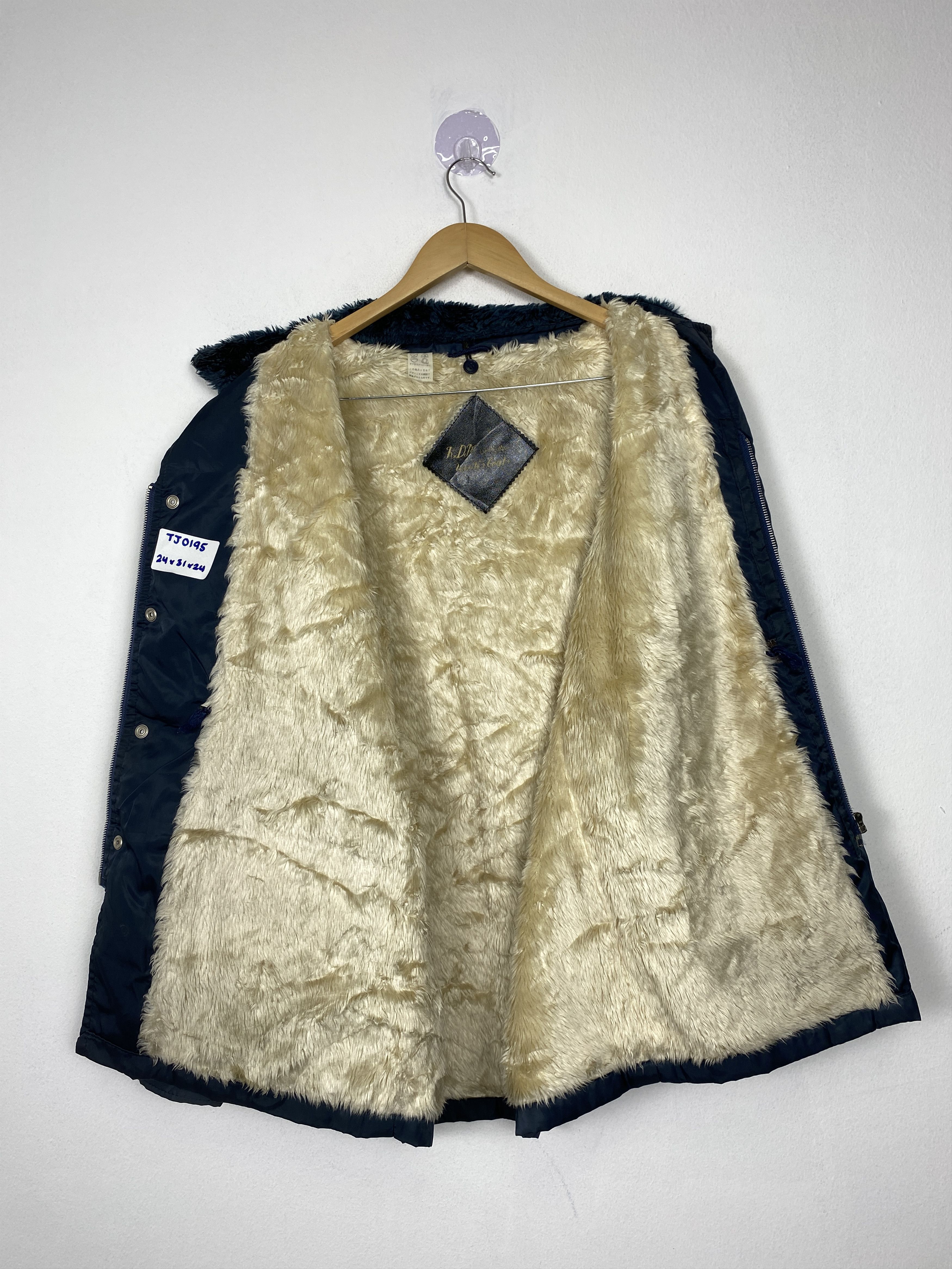Japanese Brand Vintage Japanese Brand Sherpa Lining Winter Warm Jacket Size US M / EU 48-50 / 2 - 4 Thumbnail