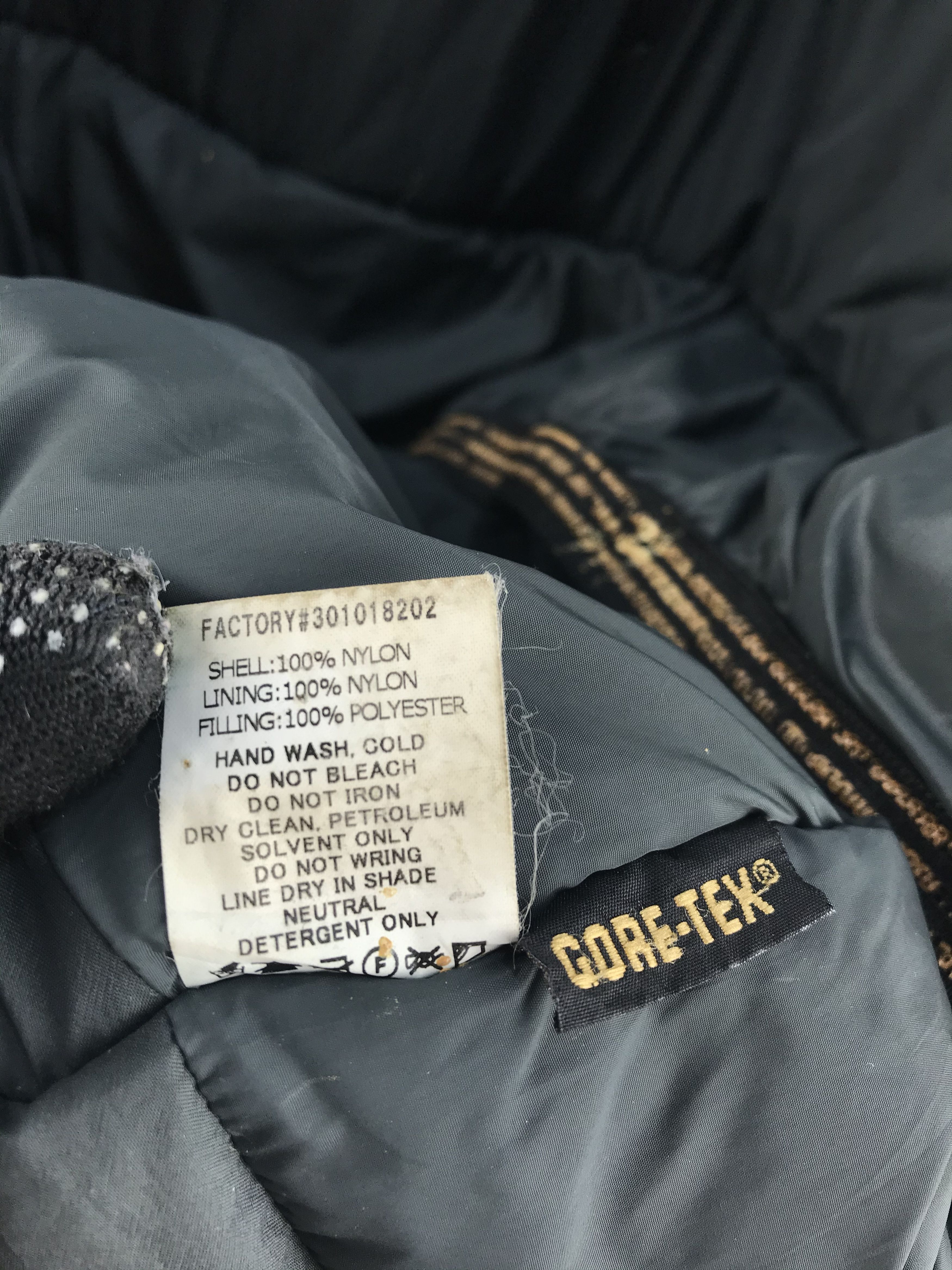 Montbell Vintage Montbell Jacket Size US L / EU 52-54 / 3 - 10 Thumbnail