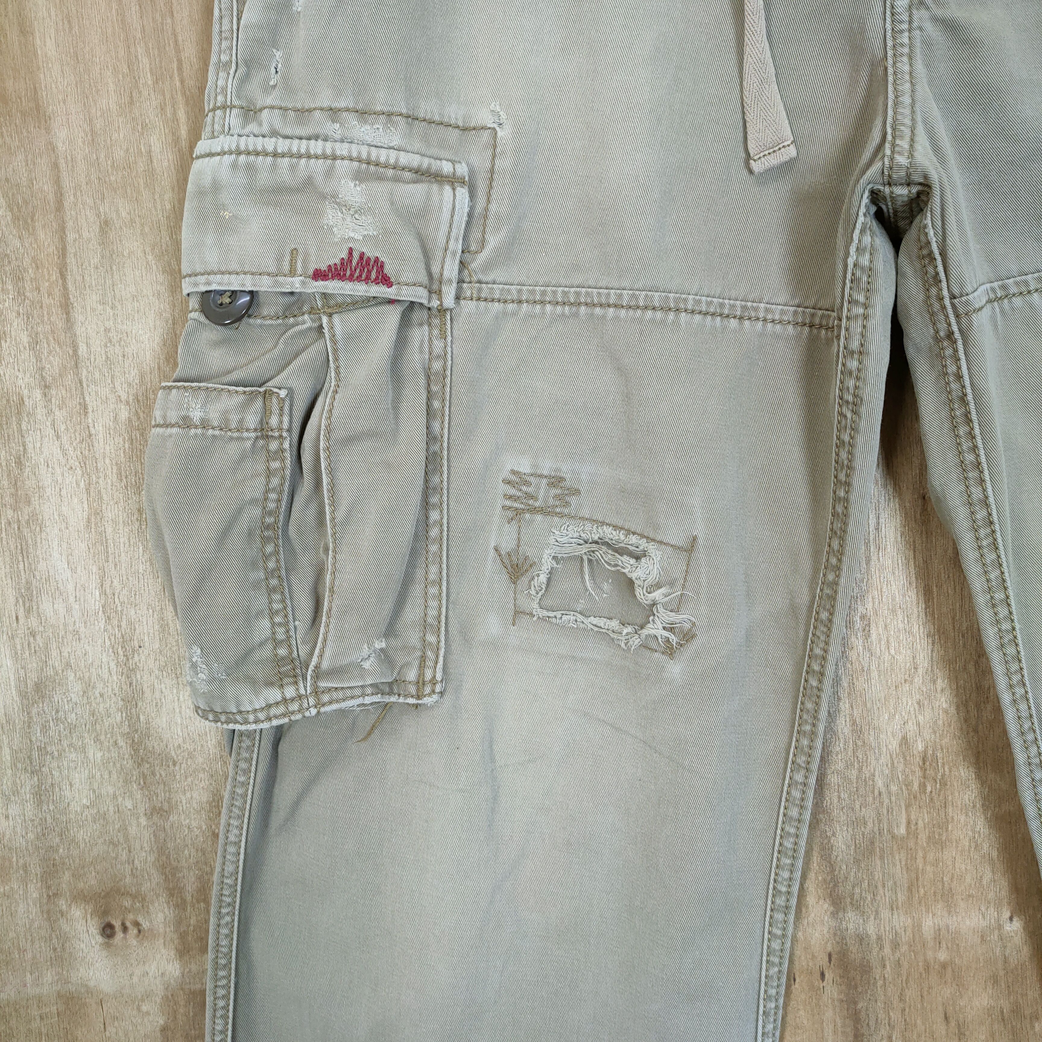 Levi's Vintage Clothing VINTAGE LEVI'S FADED BONDAGE CARGO PANTS/ PARACHUTE PANTS Size US 32 / EU 48 - 10 Thumbnail