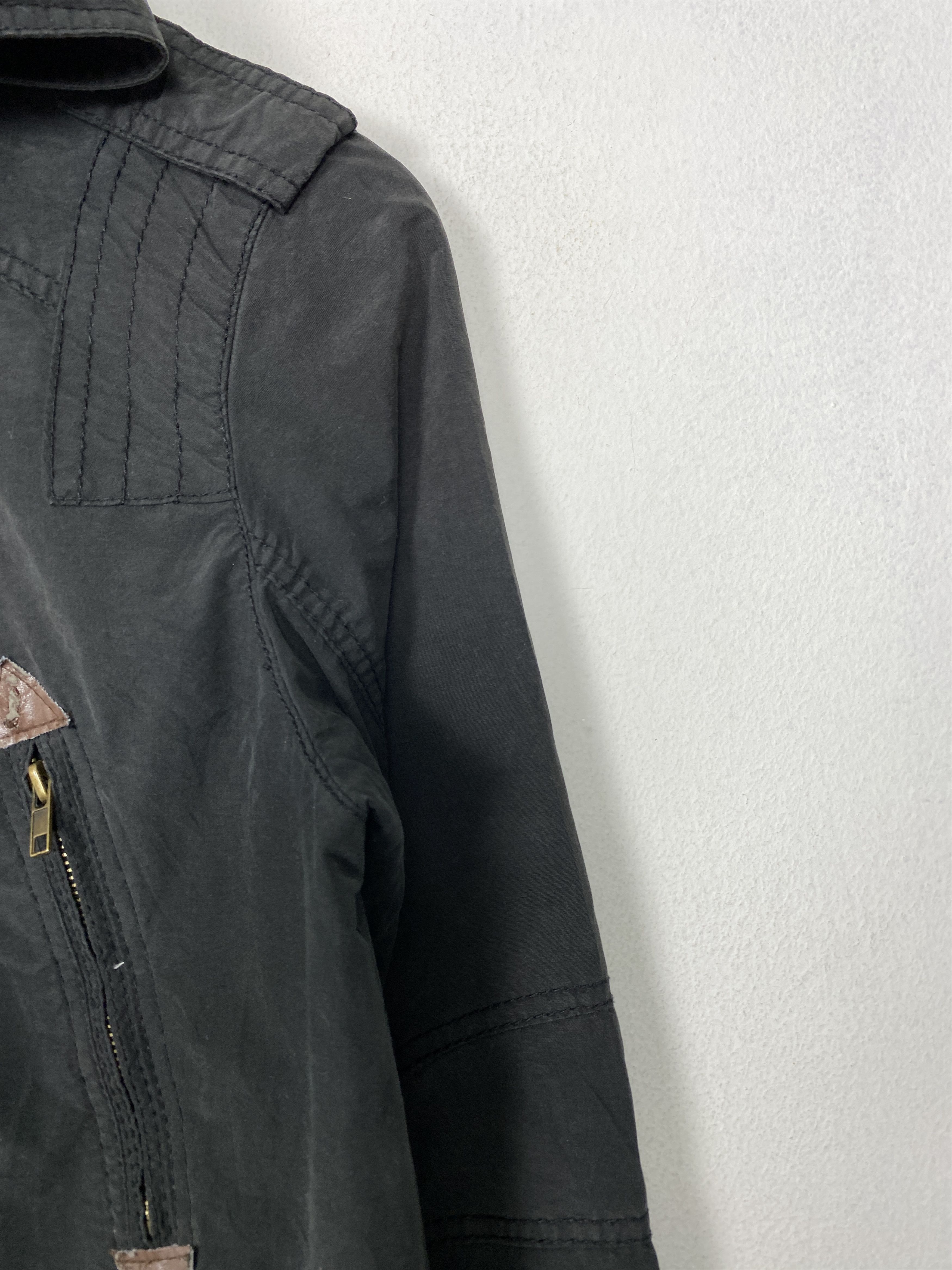 Japanese Brand Vintage Japanese Brand Hoodie Multi Pocket Utility Jacket Size US M / EU 48-50 / 2 - 7 Thumbnail