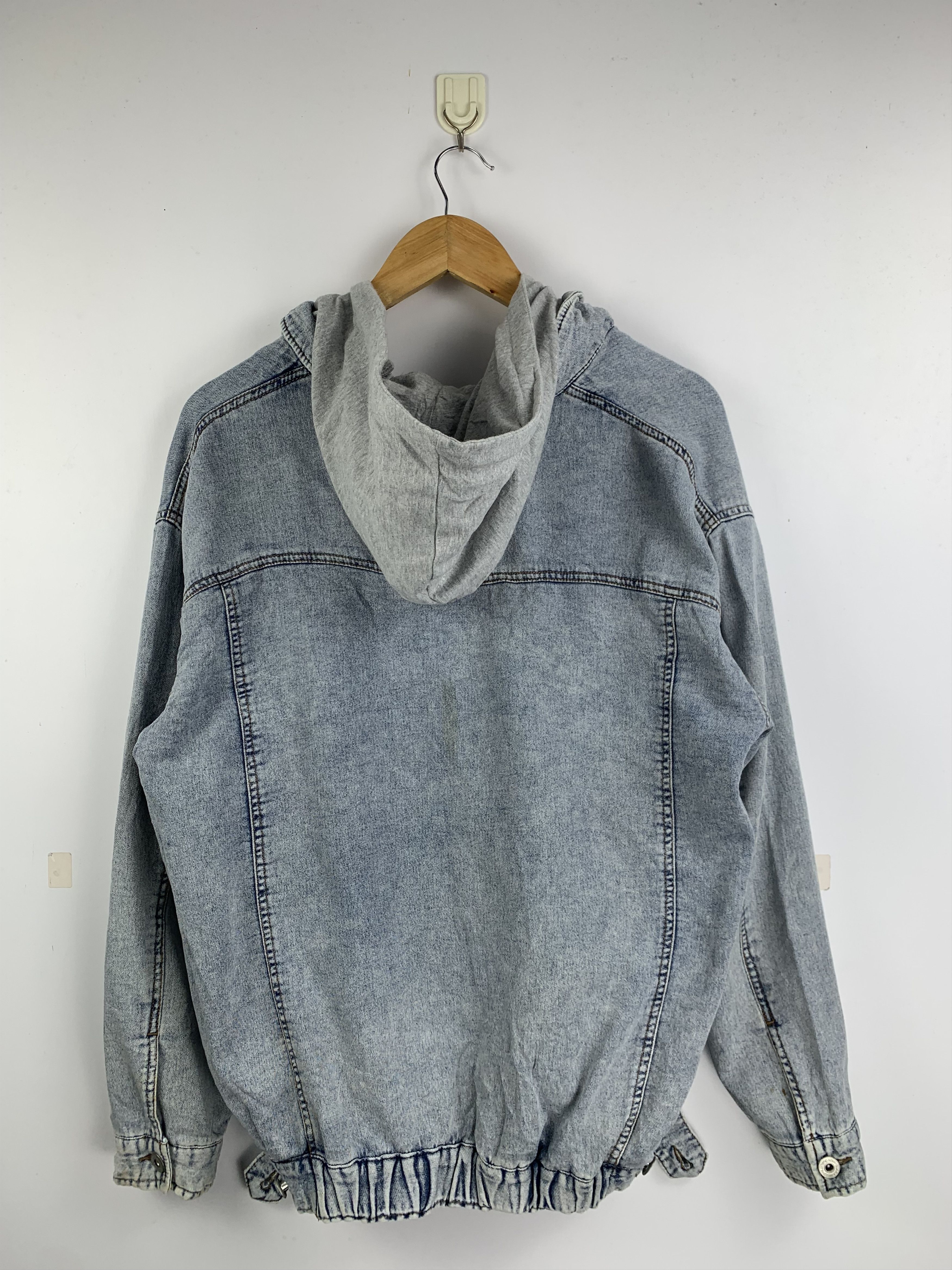 Japanese Brand Vintage Japanese Brand Multi Pocket Stretch Denim Jacket Size US M / EU 48-50 / 2 - 5 Thumbnail