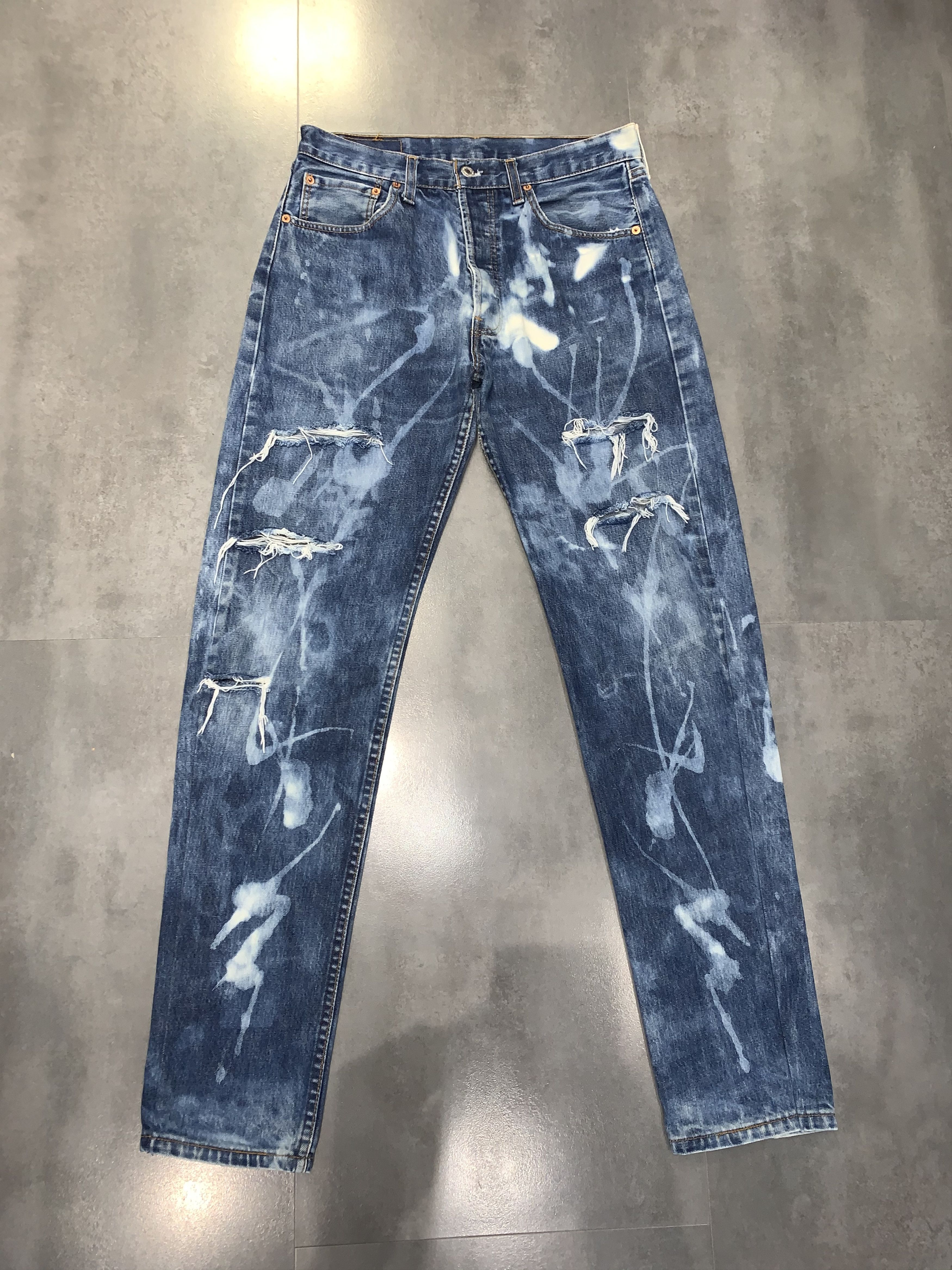 Levi's Levi’s Custom Bleached Distressed Indigo Denim Pants Size US 30 / EU 46 - 1 Thumbnail