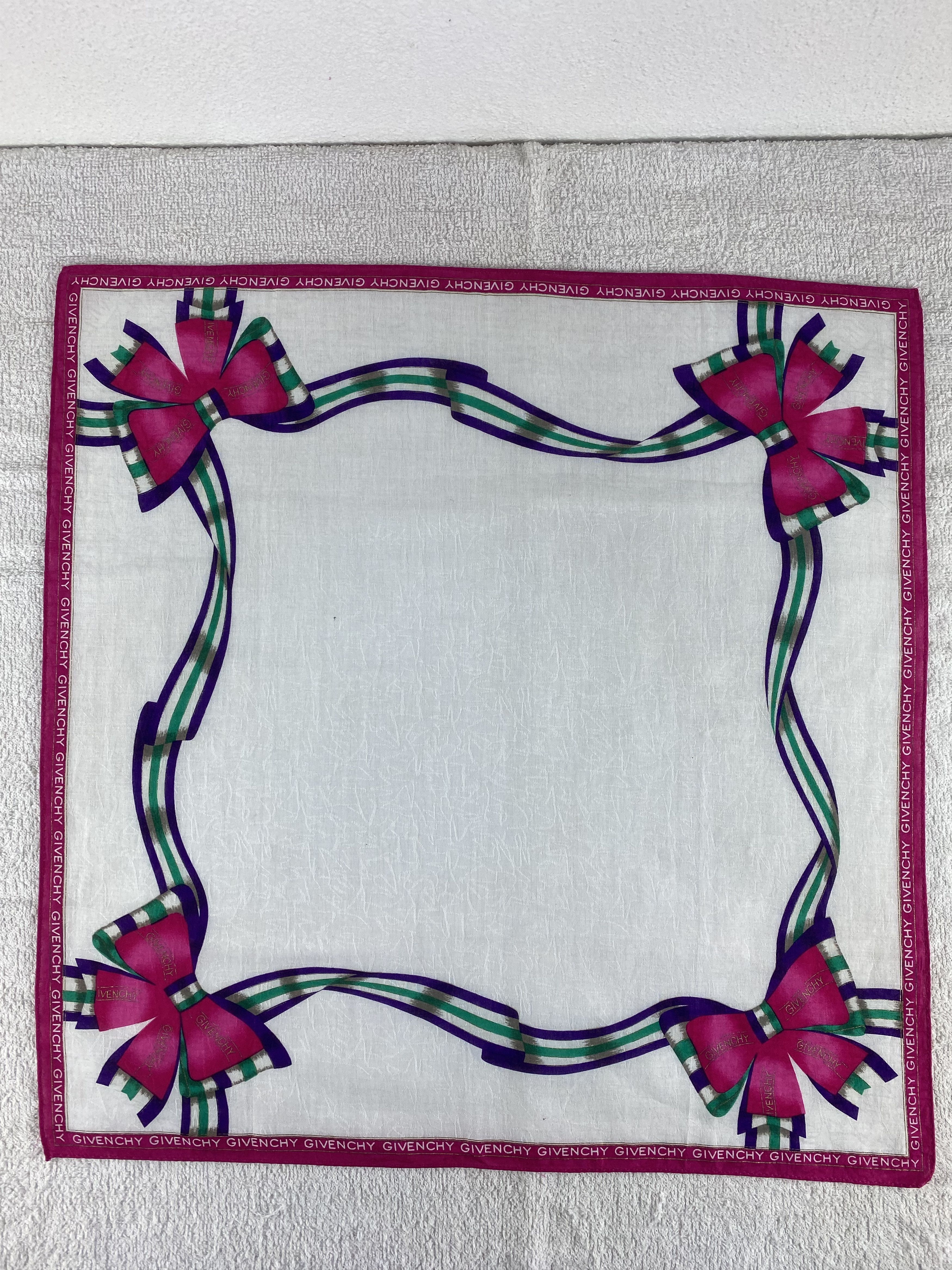 Vintage Givenchy Handkerchief / Bandana / Neckerchief C160 Size ONE SIZE - 3 Thumbnail