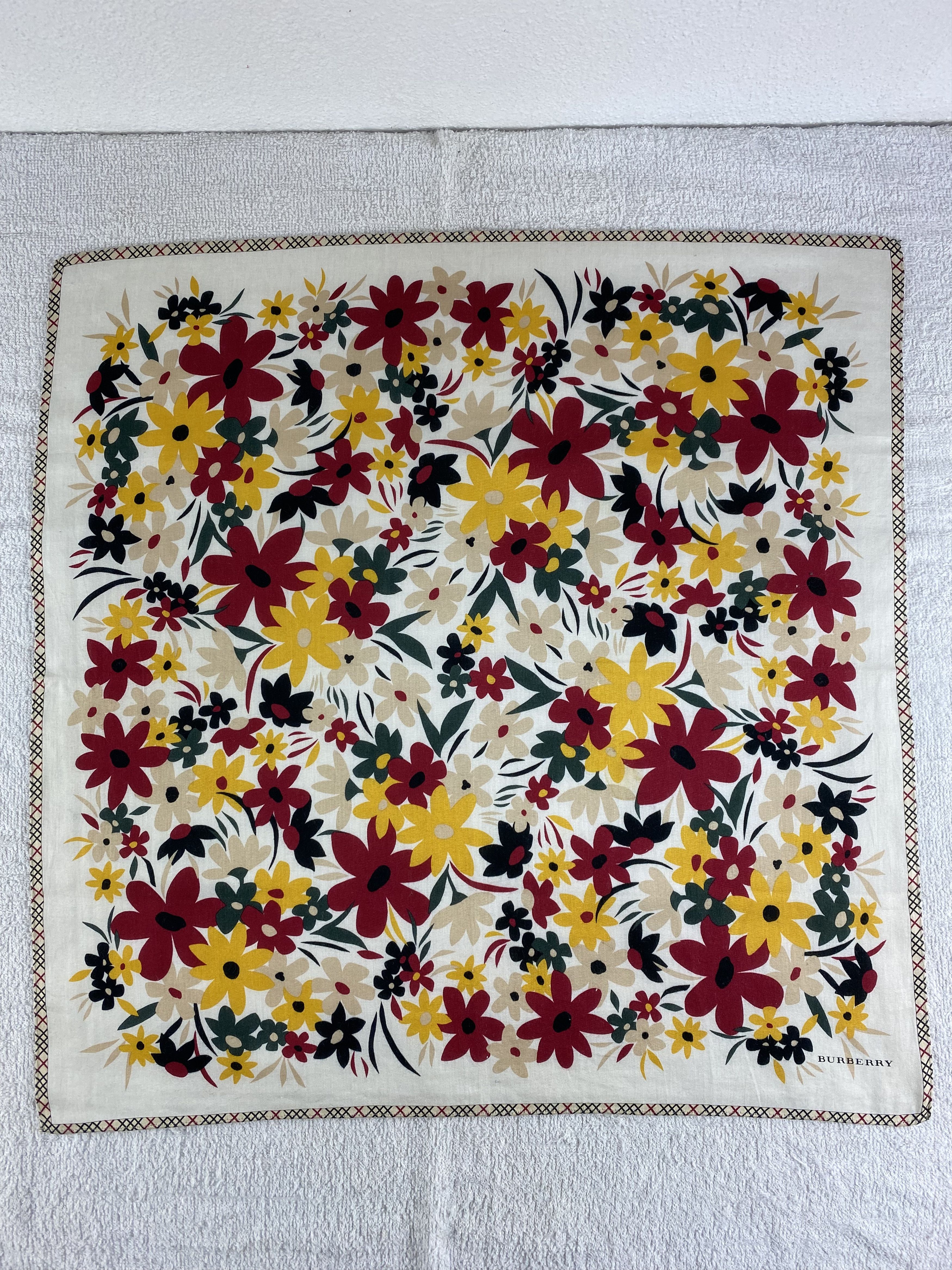 Burberry Burberry Handkerchief / Bandana / Neckerchief C149 Size ONE SIZE - 3 Thumbnail