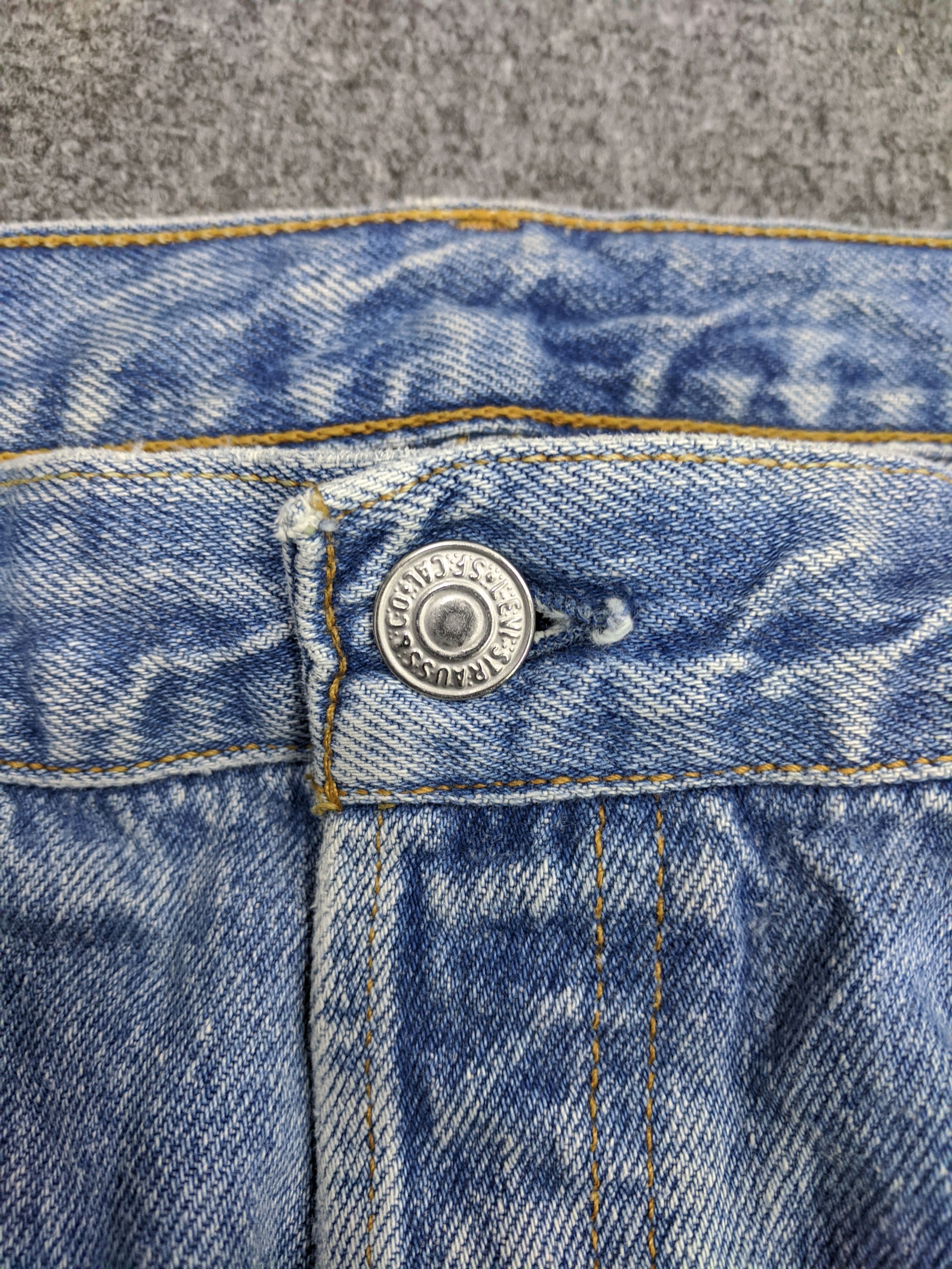 Levi's Vintage 90s Levis 501 Jeans DP0820 Size US 34 / EU 50 - 9 Thumbnail
