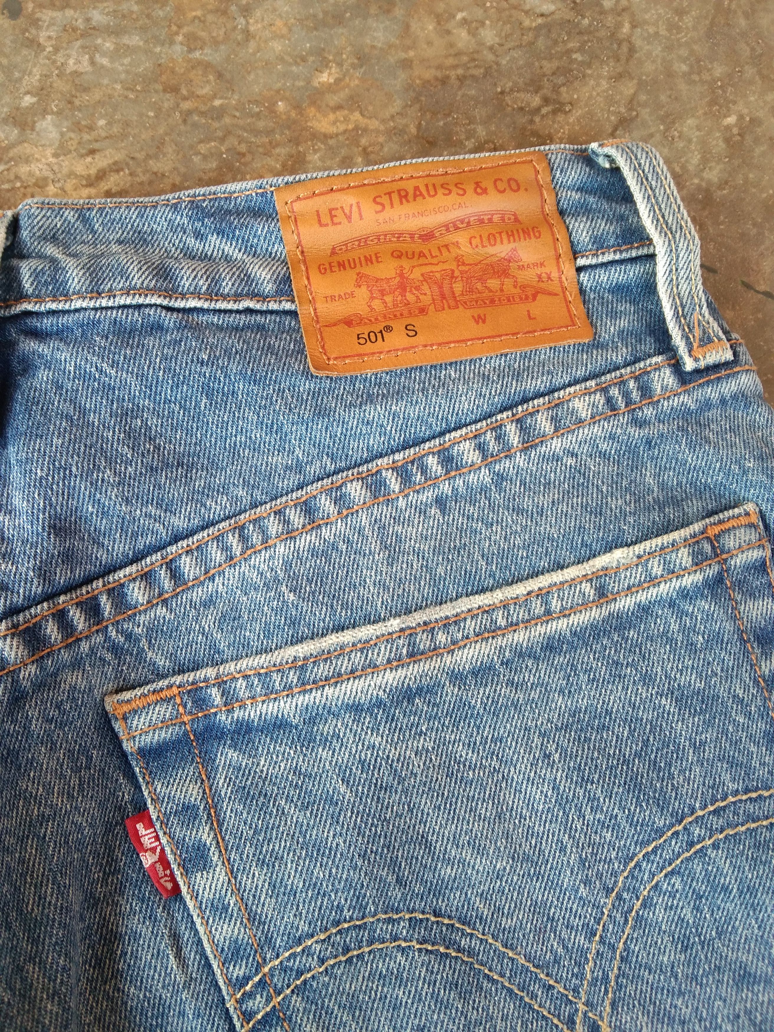 Levi's Vintage Levi's 501 Skinny Distressed Jeans 26x29 Size US 26 / EU 42 - 3 Thumbnail