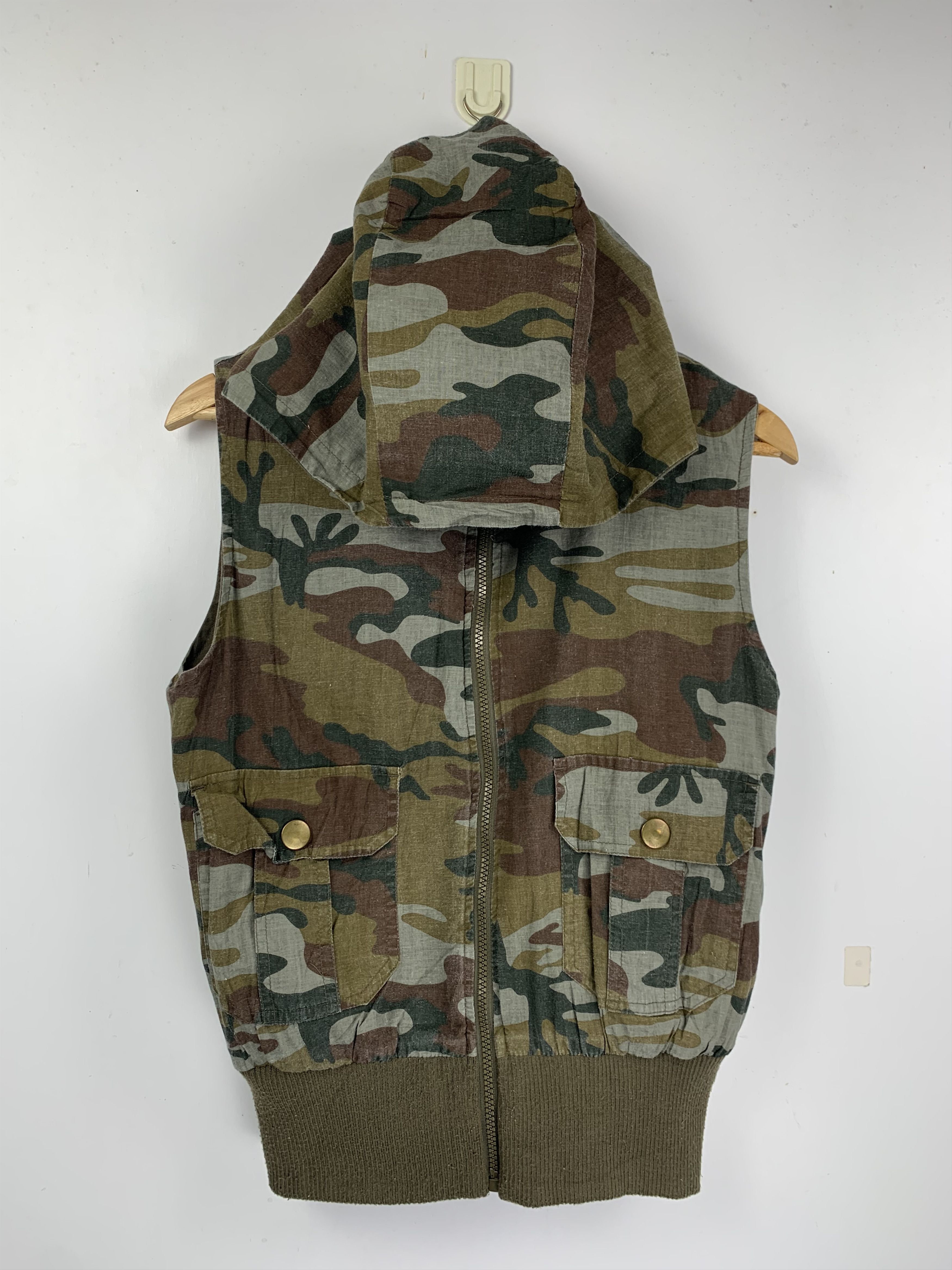 Japanese Brand Vintage SHC Military Reversible Duck Canvas Vest Size US M / EU 48-50 / 2 - 1 Thumbnail