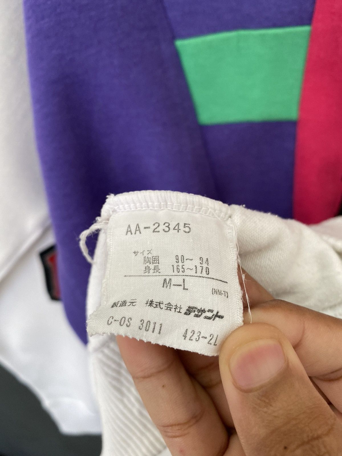 Adidas RARE‼️ADIDAS VINTAGE MULTICOLOUR PATCHES SWEATSHIRT Size US M / EU 48-50 / 2 - 17 Thumbnail