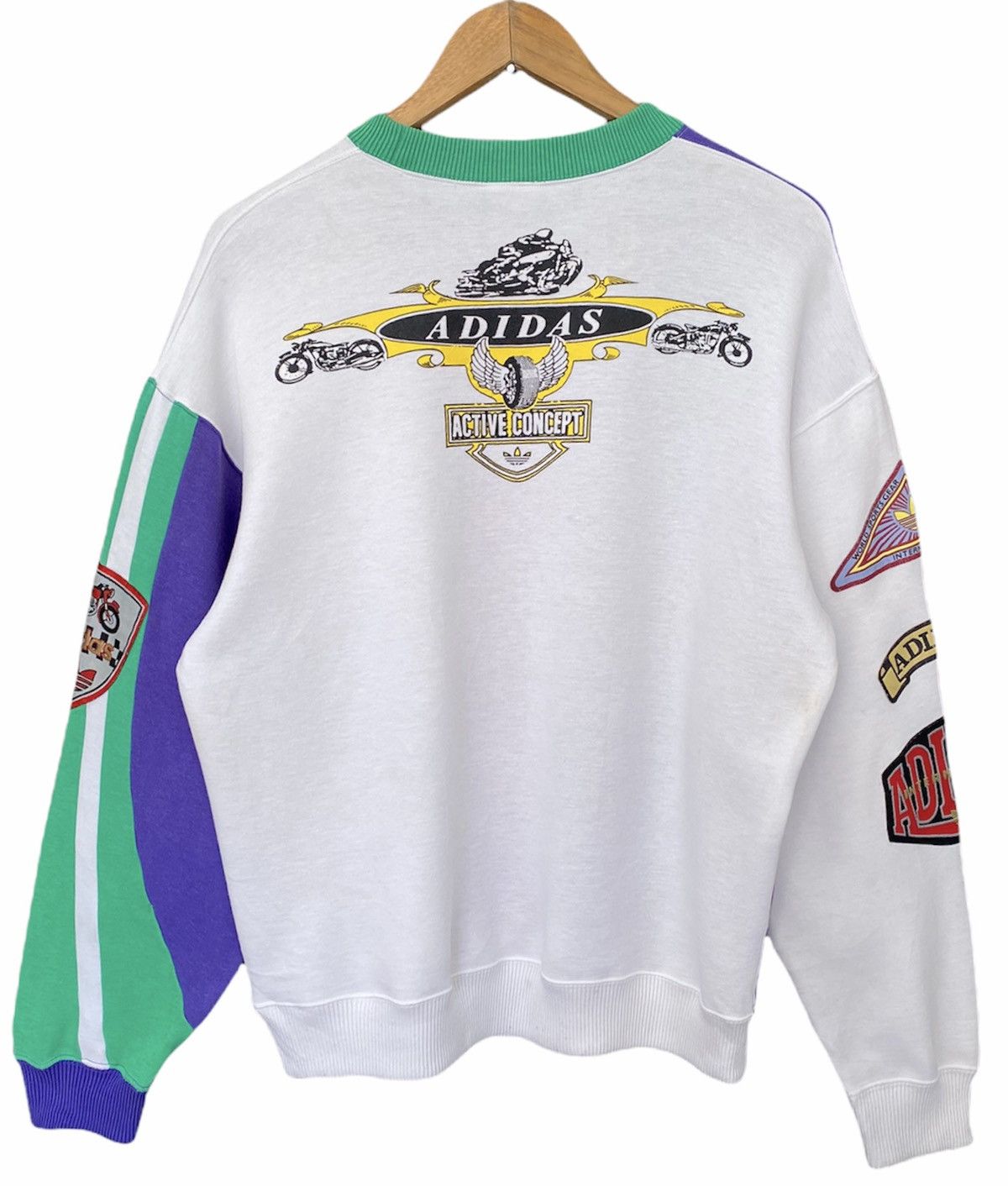 Adidas RARE‼️ADIDAS VINTAGE MULTICOLOUR PATCHES SWEATSHIRT Size US M / EU 48-50 / 2 - 3 Thumbnail