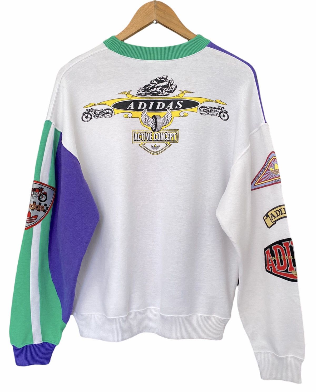 Adidas RARE‼️ADIDAS VINTAGE MULTICOLOUR PATCHES SWEATSHIRT Size US M / EU 48-50 / 2 - 12 Thumbnail