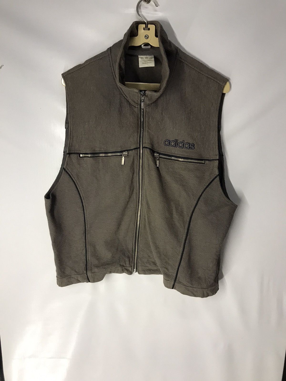 Adidas × Descente × Vintage Vintage adidas sleeveless zipper Size US M / EU 48-50 / 2 - 9 Thumbnail