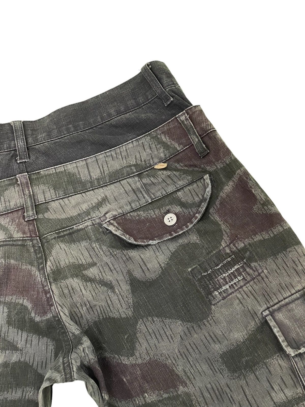 Japanese Brand Double Waist Cargo Camo Power to the People Tapered 3🟦8 Size US 32 / EU 48 - 19 Thumbnail
