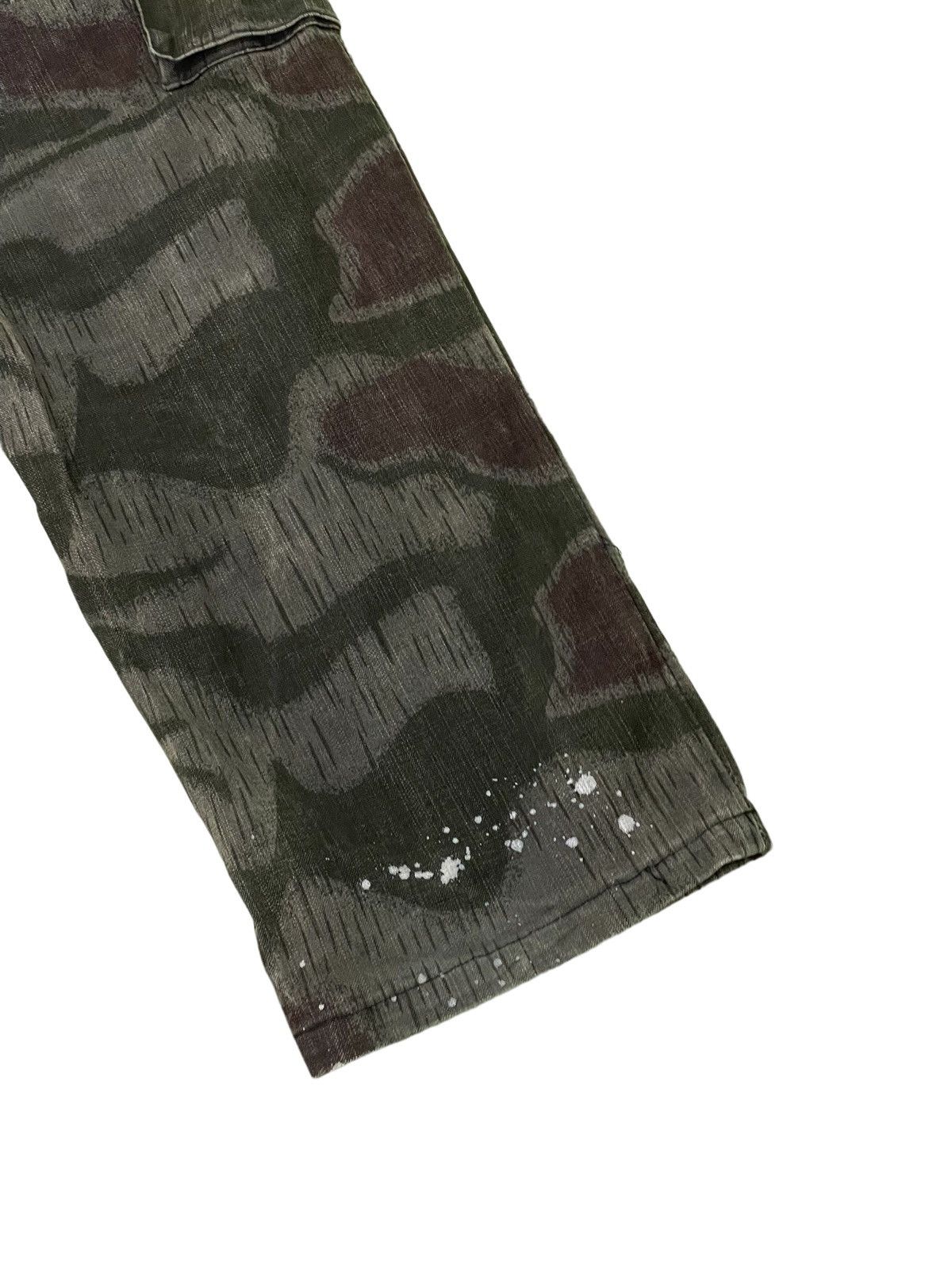 Japanese Brand Double Waist Cargo Camo Power to the People Tapered 3🟦8 Size US 32 / EU 48 - 14 Thumbnail