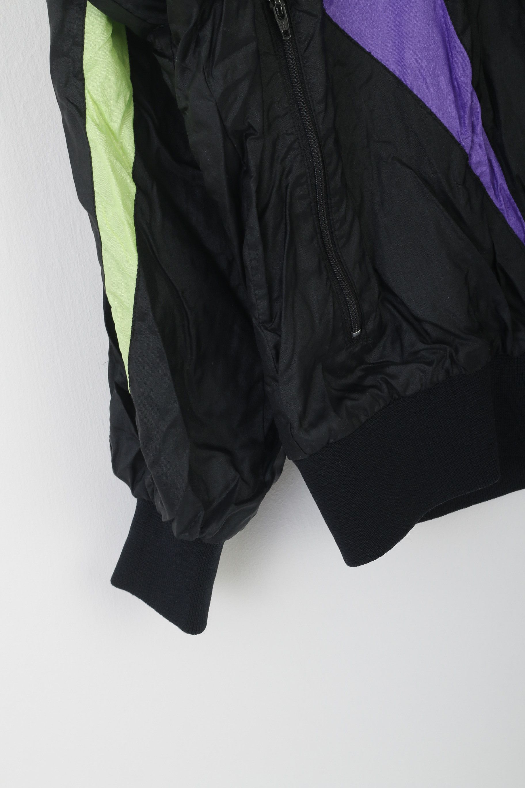 Vintage Frank Shorter Women M Jacket Black Nylon Shiny 8514 Size M / US 6-8 / IT 42-44 - 3 Thumbnail