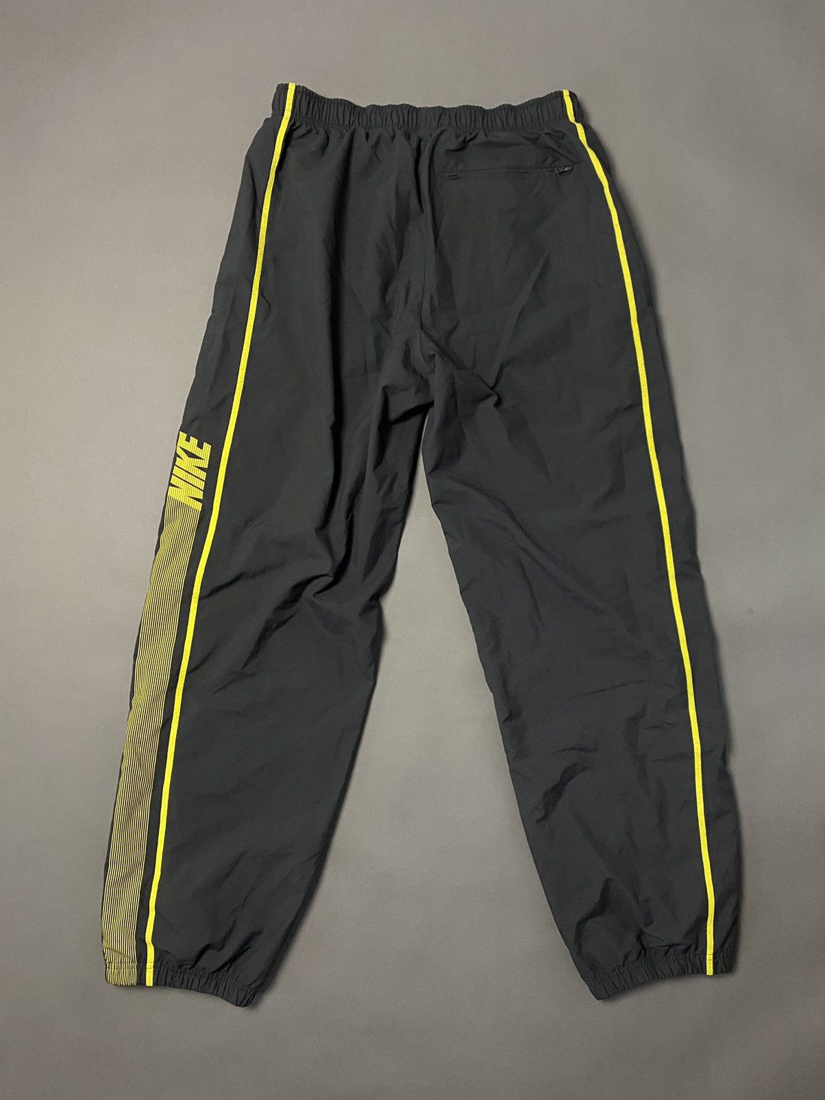 Nike × Vintage Nike vintage black / grey track pants small swoosh spell out Size US 30 / EU 46 - 5 Thumbnail