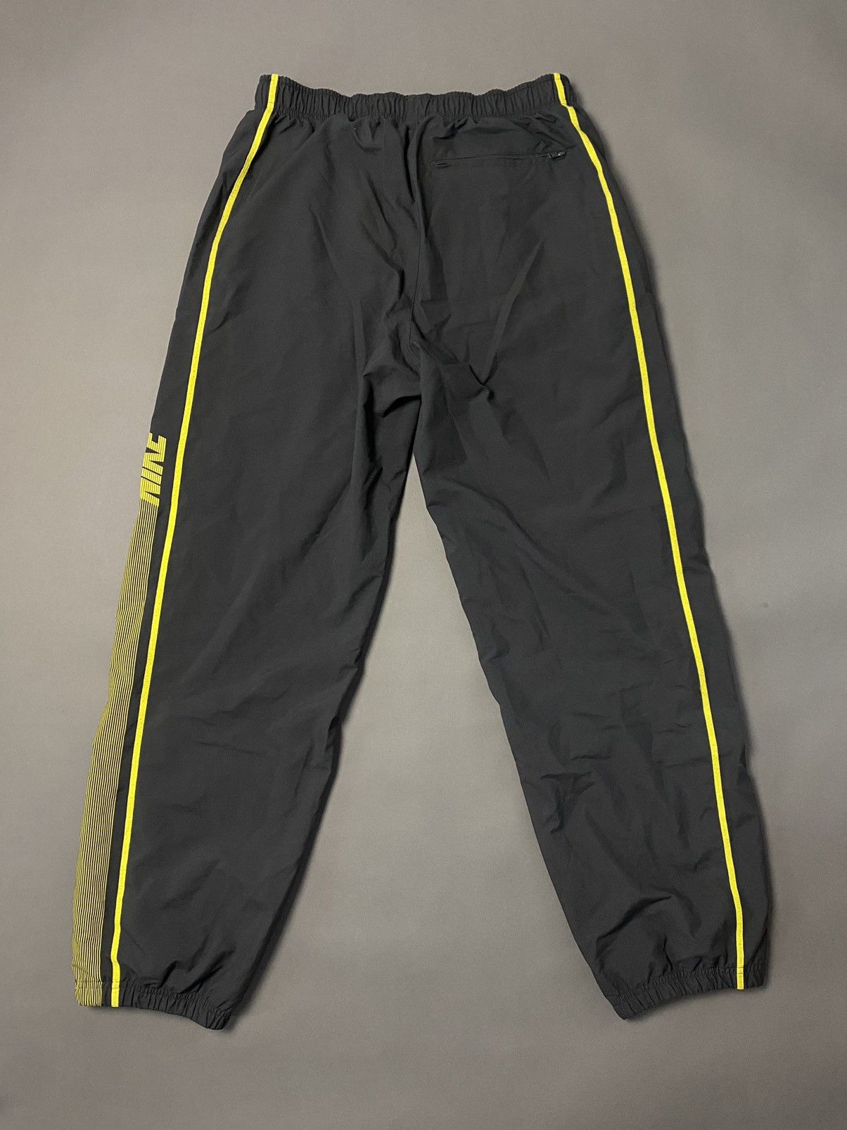 Nike × Vintage Nike vintage black / grey track pants small swoosh spell out Size US 30 / EU 46 - 4 Thumbnail
