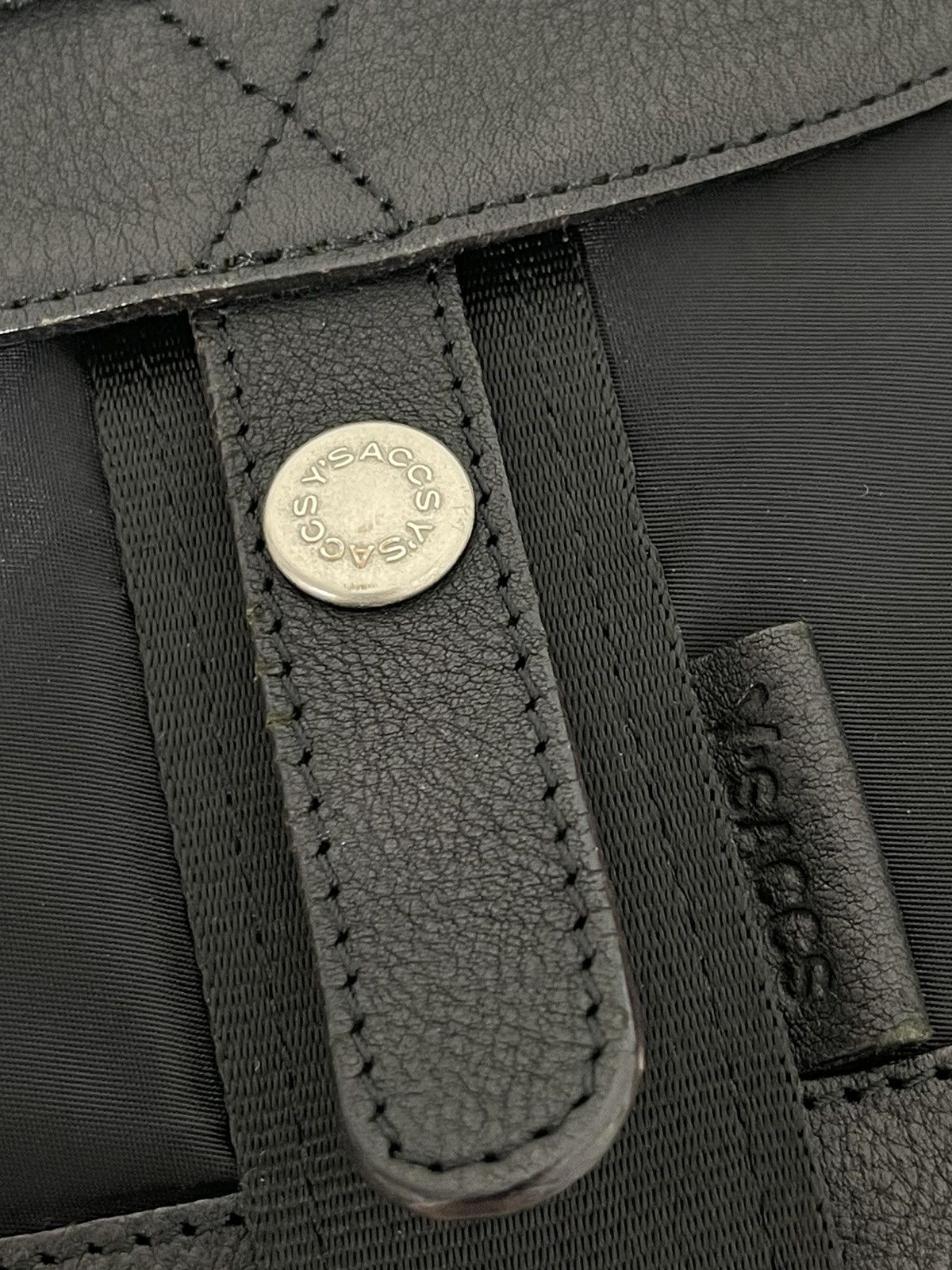 Yohji Yamamoto Y’saccs Yohji Yamamoto Sling Bag Nylon+Leather Size ONE SIZE - 9 Thumbnail
