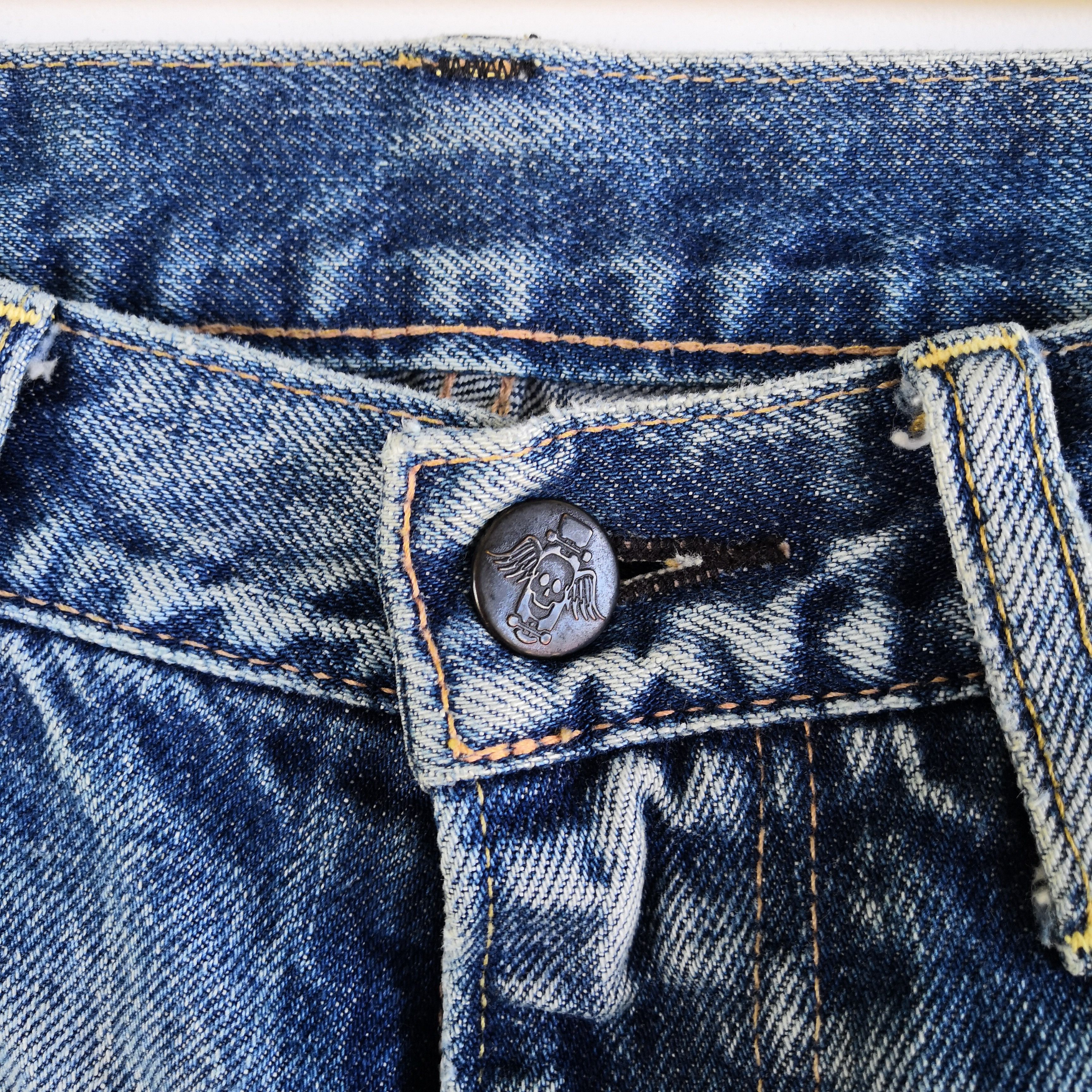 Japanese Brand RNA Skulls Distressed Jeans Japanese Denim Skates Pants Size 28" / US 6 / IT 42 - 9 Thumbnail