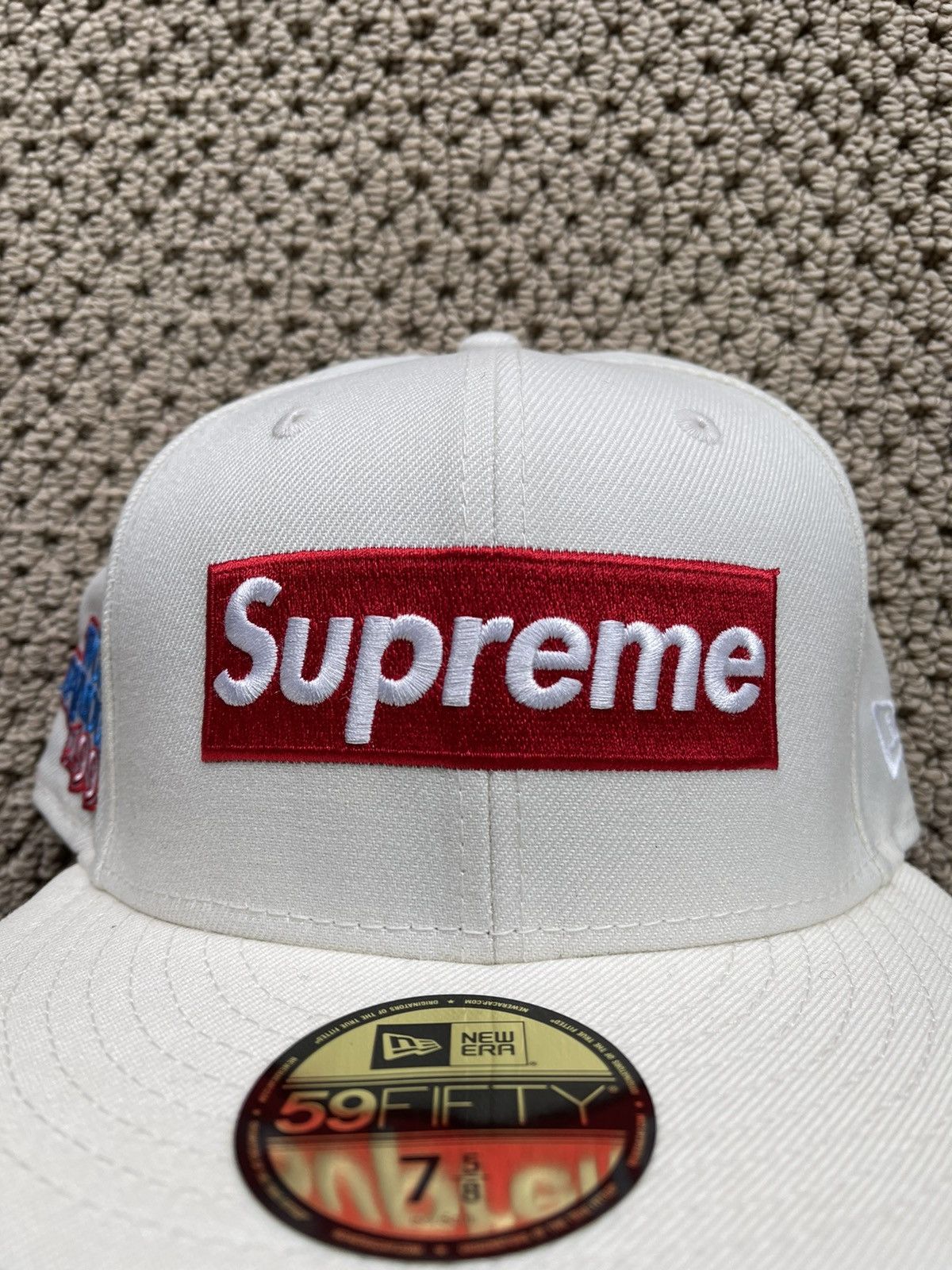 Supreme FW20 Supreme World Famous Box Logo New Era hat 7 5/8 | Grailed