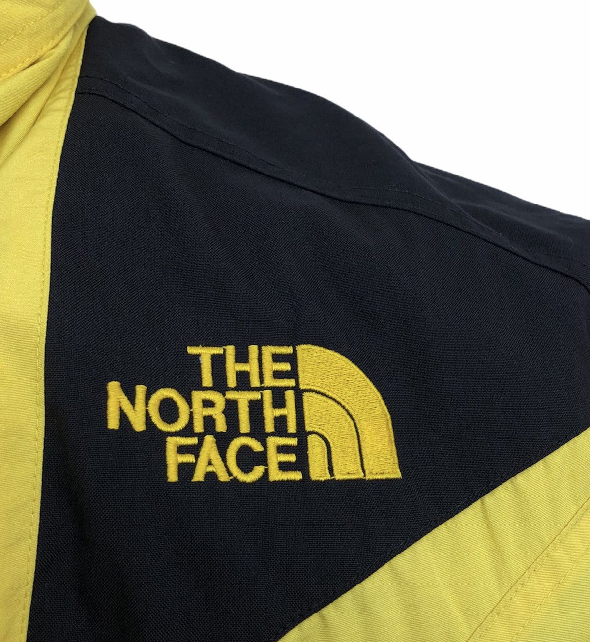 The North Face The North Face Zip Button Up Man Hooded Jacket Size US L / EU 52-54 / 3 - 8 Thumbnail
