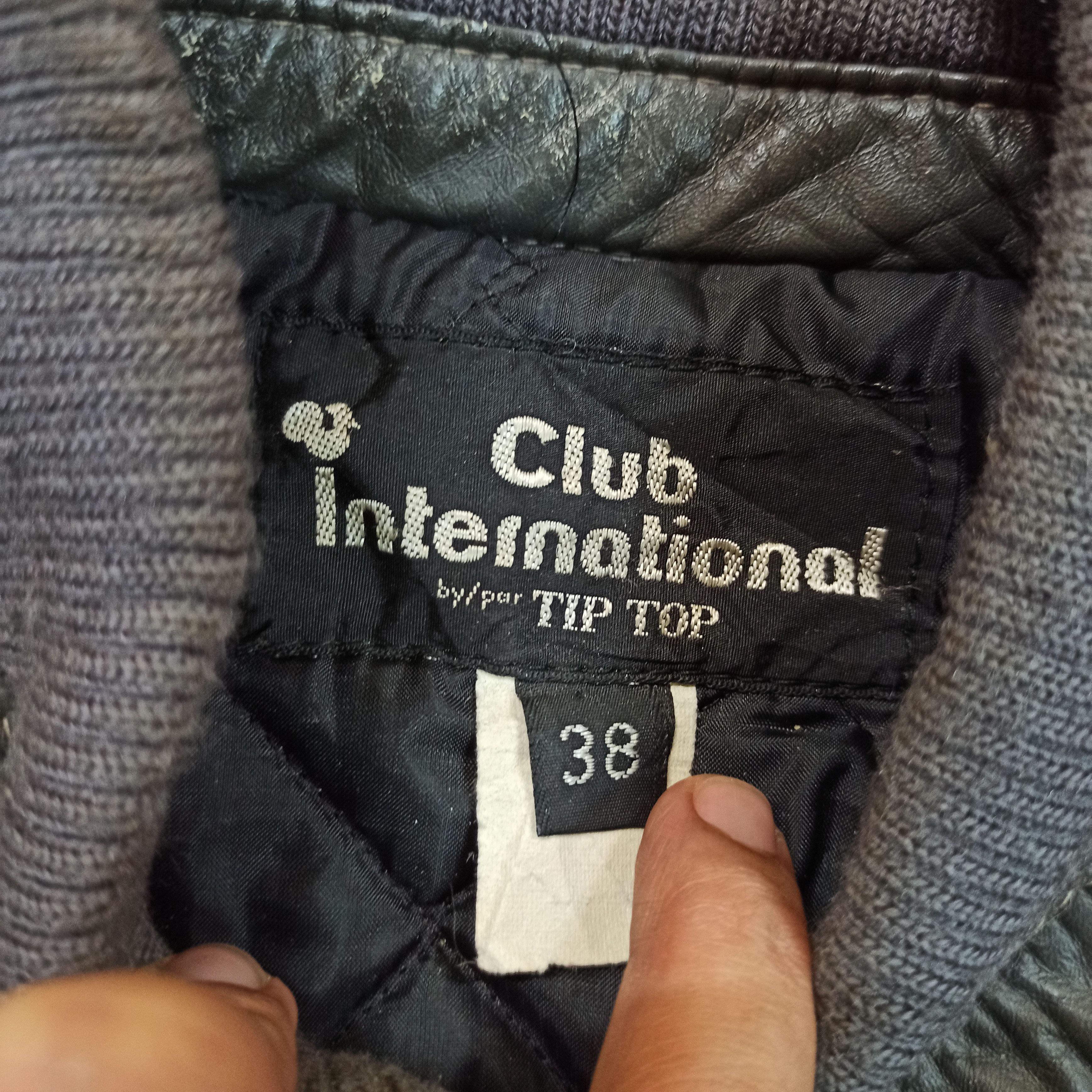 Leather Vintage Bomber Leather Jacket Club International by Tip Top Size US M / EU 48-50 / 2 - 12 Thumbnail