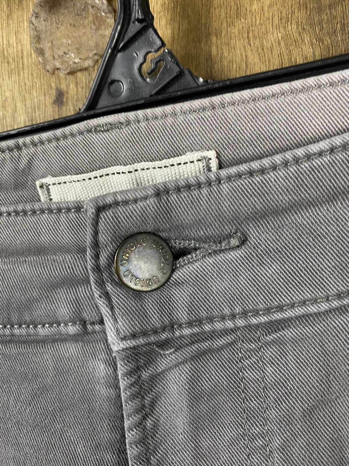 Japanese Brand × Uniqlo Uniqlo japan streetwear grey Pants #2625 Size US 33 - 7 Thumbnail