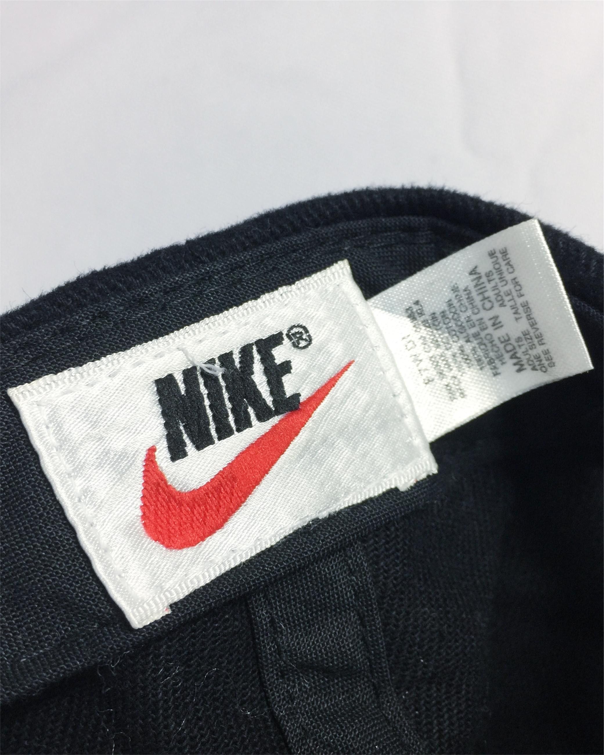 Nike Rare Nike Air Embroidered Logo Cap Size ONE SIZE - 8 Thumbnail