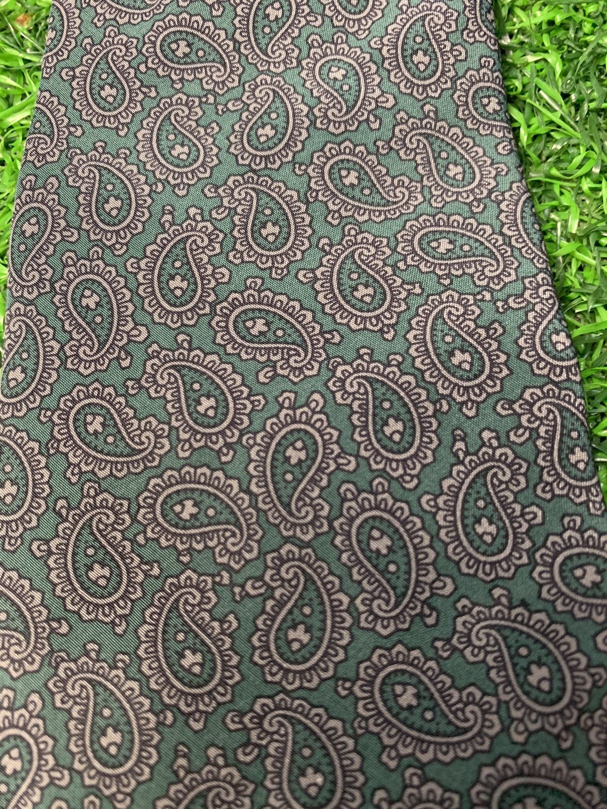 Other Nina Ricci Paris Men’s Paisley Art Neck Tie Size ONE SIZE - 3 Thumbnail