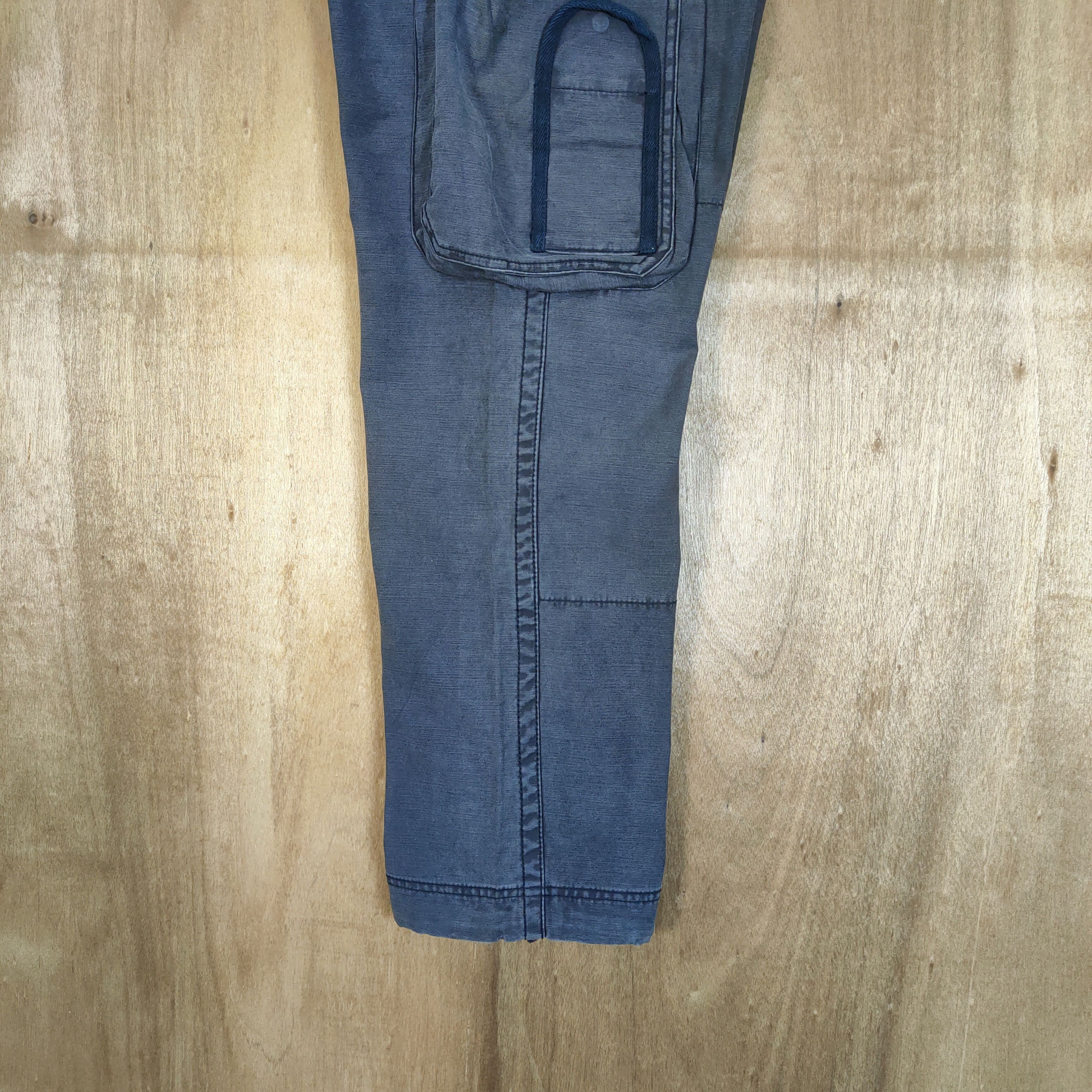 Japanese Brand VINTAGE FLASH REPORT BLACK CARGO PANTS Size US 34 / EU 50 - 15 Thumbnail