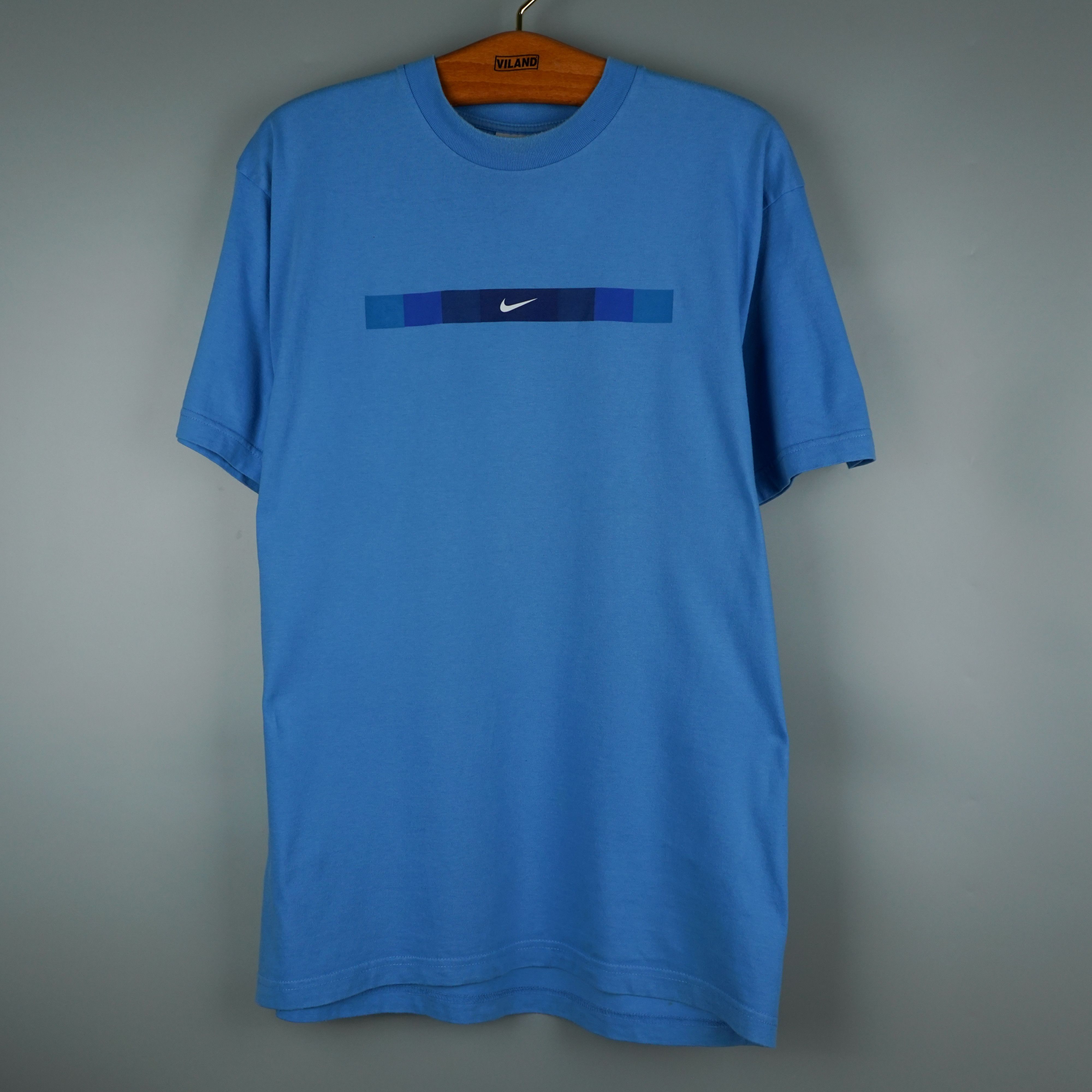 Nike × Vintage 90s Nike Center Logo t-shirt vintage Size US L / EU 52-54 / 3 - 1 Thumbnail