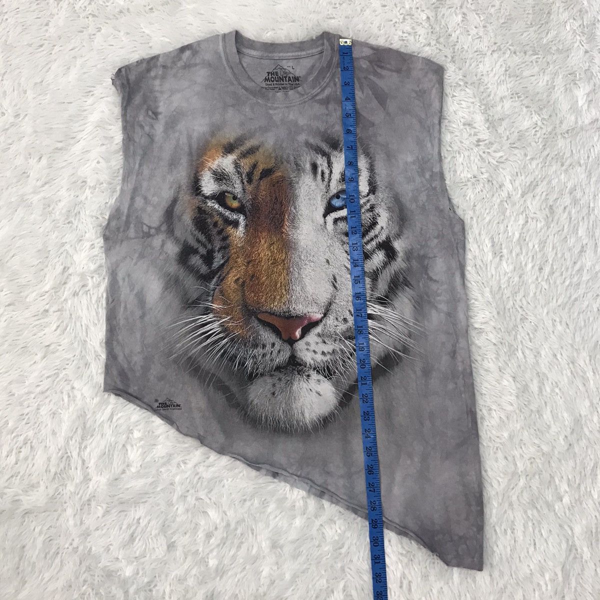 The Mountain The Mountain 2014 David Penfound Animal Printed Cut Tee Size US L / EU 52-54 / 3 - 16 Thumbnail