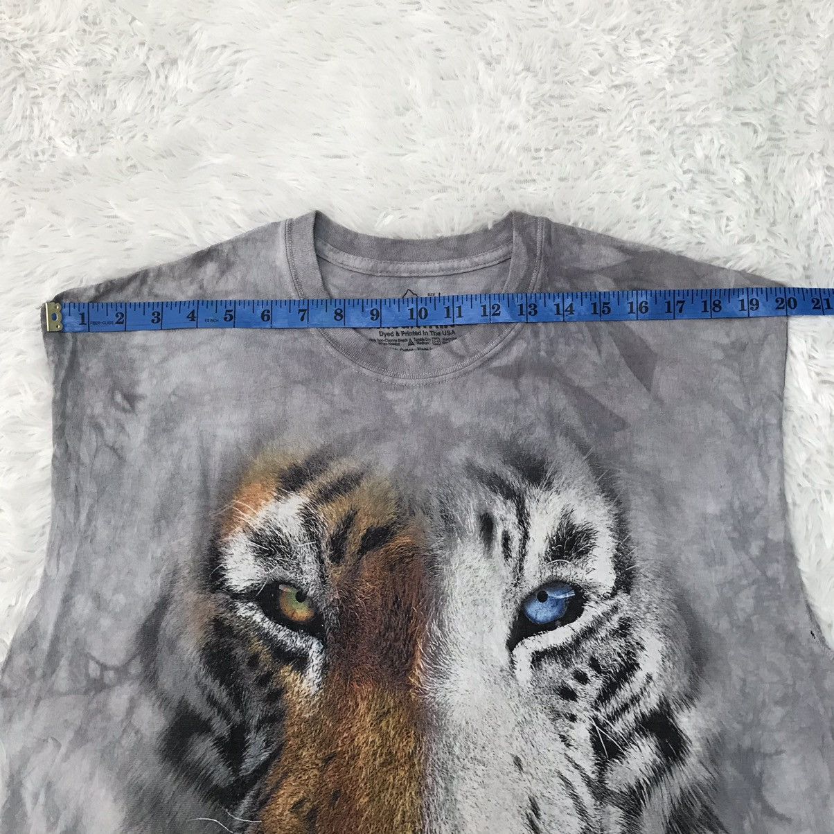 The Mountain The Mountain 2014 David Penfound Animal Printed Cut Tee Size US L / EU 52-54 / 3 - 18 Thumbnail