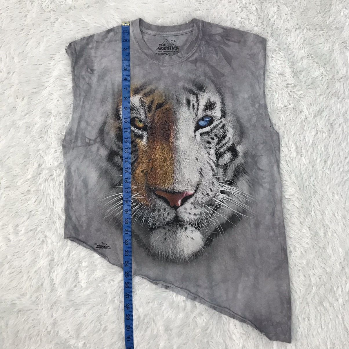 The Mountain The Mountain 2014 David Penfound Animal Printed Cut Tee Size US L / EU 52-54 / 3 - 17 Thumbnail