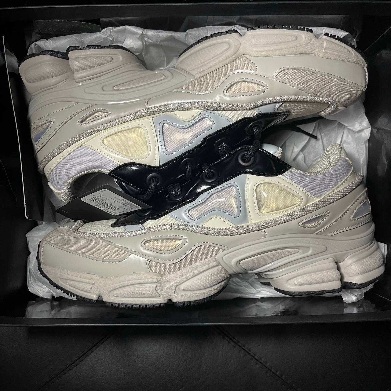 Adidas × Raf Simons Adidas Raf Simons ozweego cream white Size US 10 / EU 43 - 7 Thumbnail