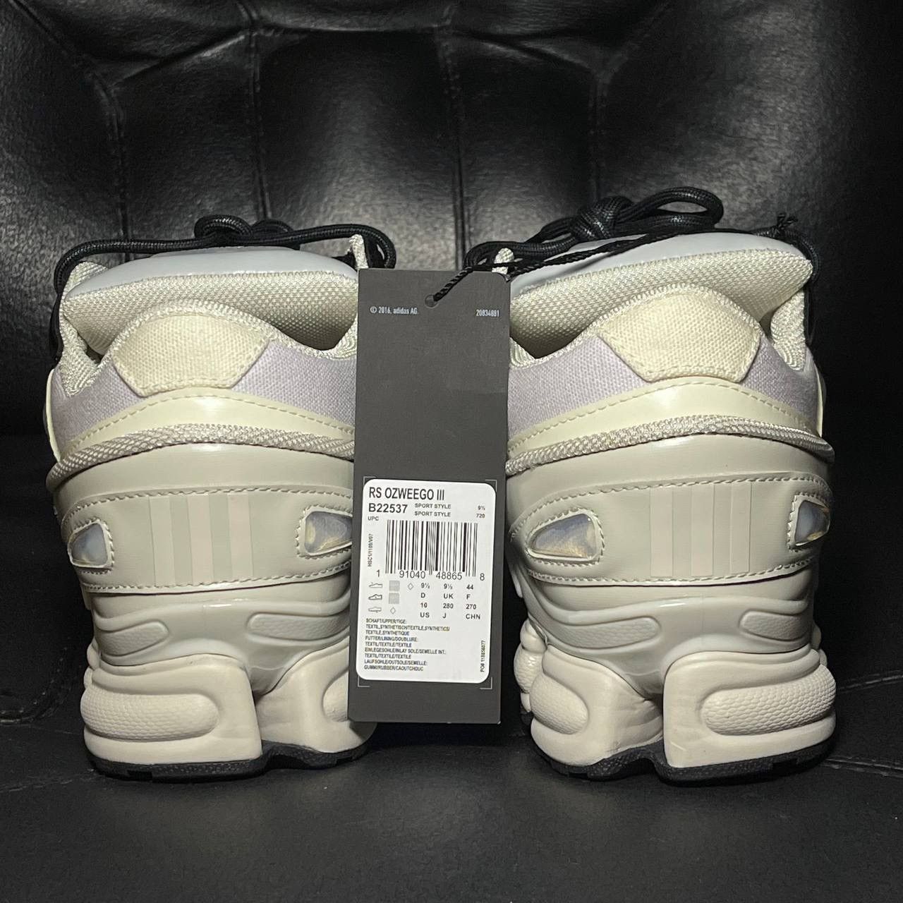 Adidas × Raf Simons Adidas Raf Simons ozweego cream white Size US 10 / EU 43 - 2 Thumbnail