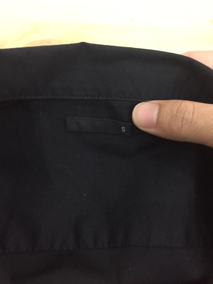 Japanese Brand × Uniqlo Tokyo Hybrid Collection : Uniqlo Brandmate Gu Button Shirt Size US S / EU 44-46 / 1 - 6 Thumbnail