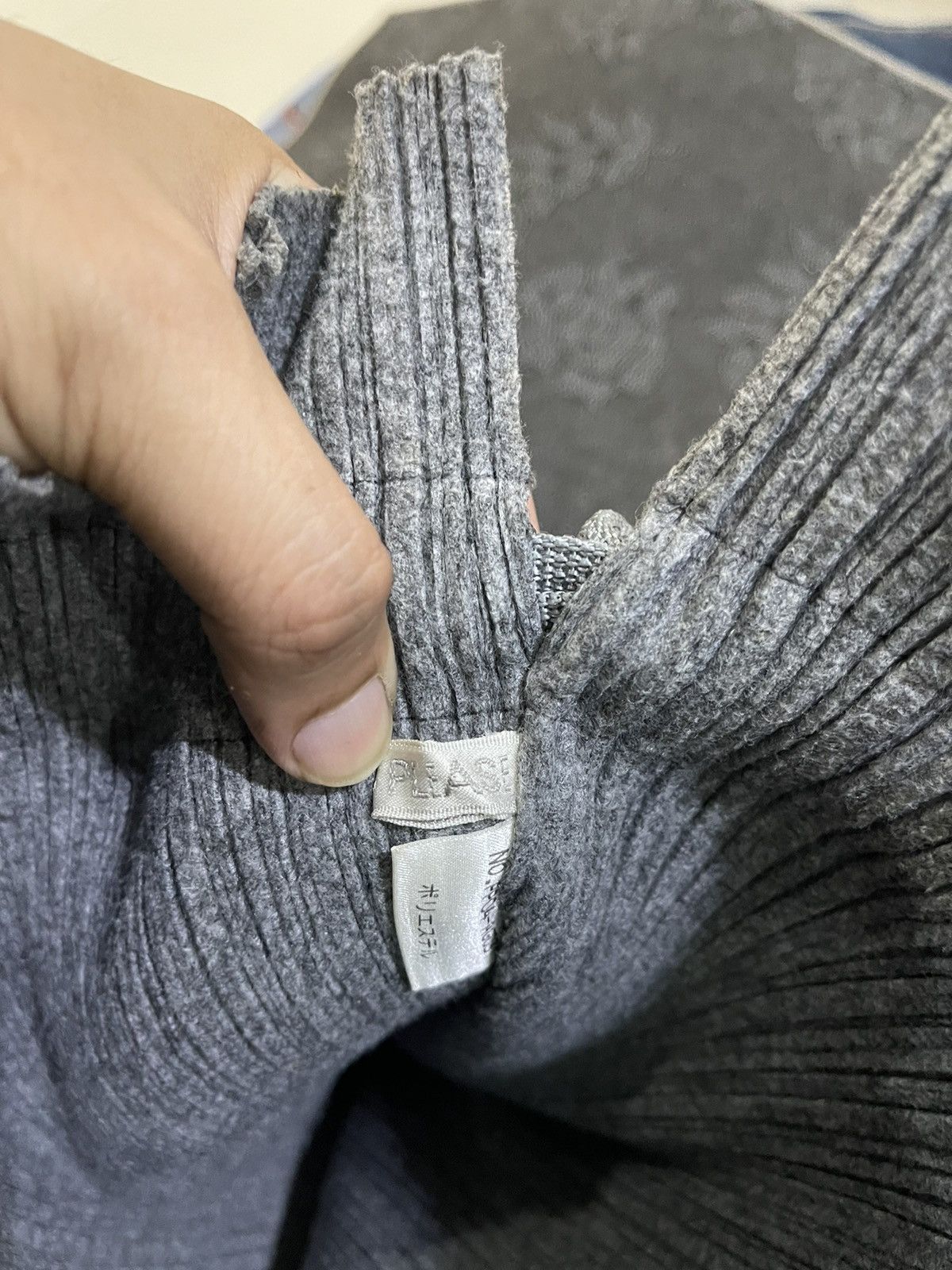 Pleats Please Issey Miyake ICONIC MASTER DESIGNER ISSEY MIYAKE PLEATPLEASE Size ONE SIZE - 7 Thumbnail