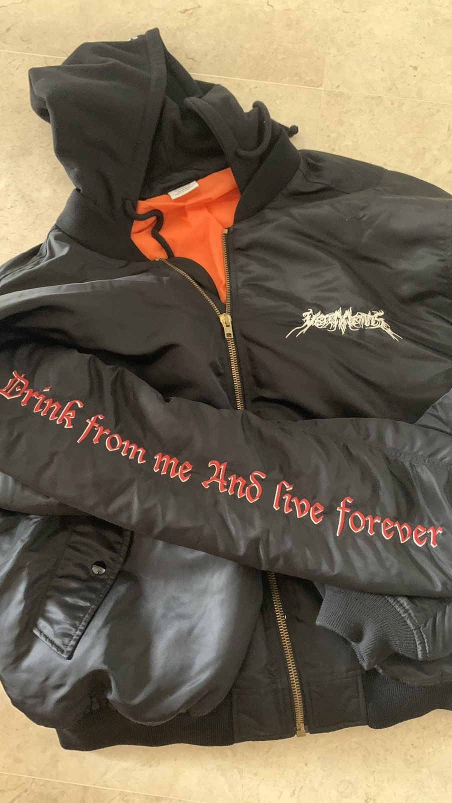 Vetements Vetements pour homme Total Fucking Darkness oversize MA-1 Size US XS / EU 42 / 0 - 6 Thumbnail